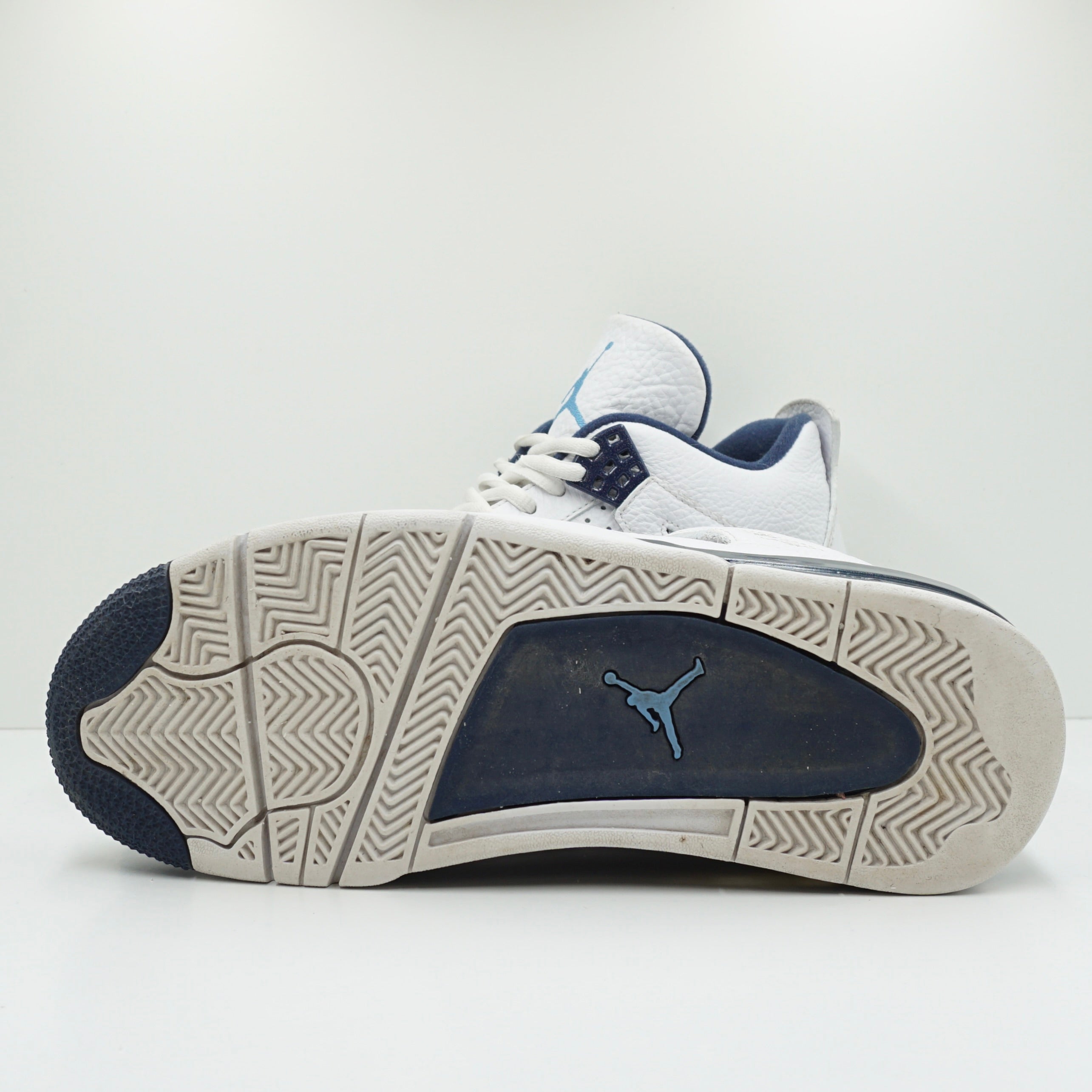 Jordan 4 Retro Columbia (2015)