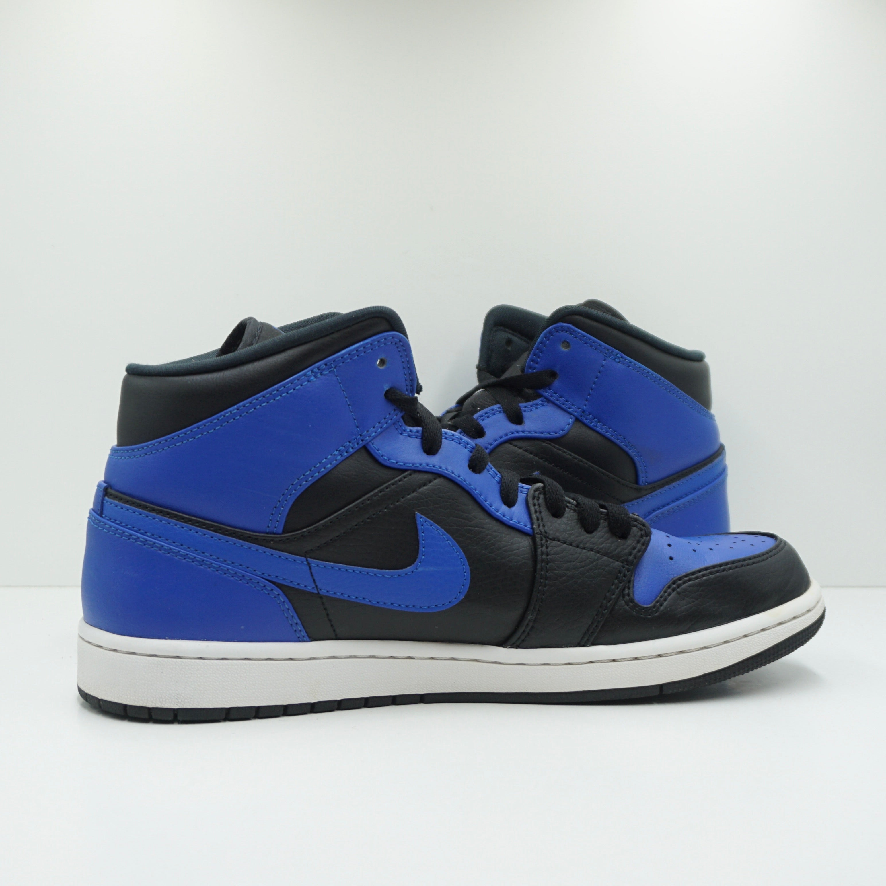 Jordan 1 Mid Hyper Royal Tumbled Leather