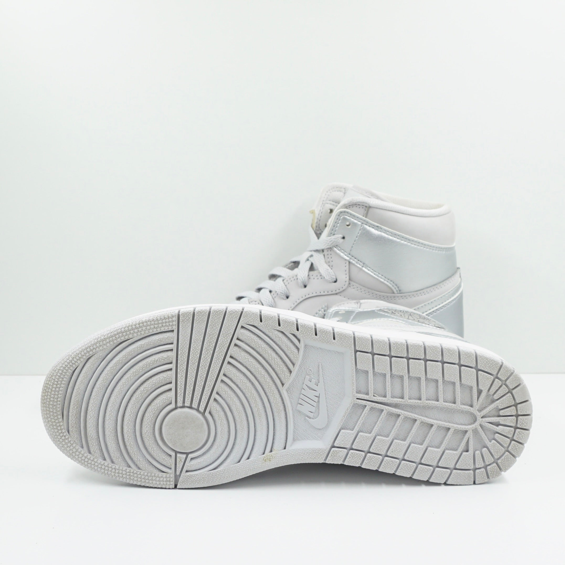 Jordan 1 Retro High CO Japan Neutral Grey (2020)