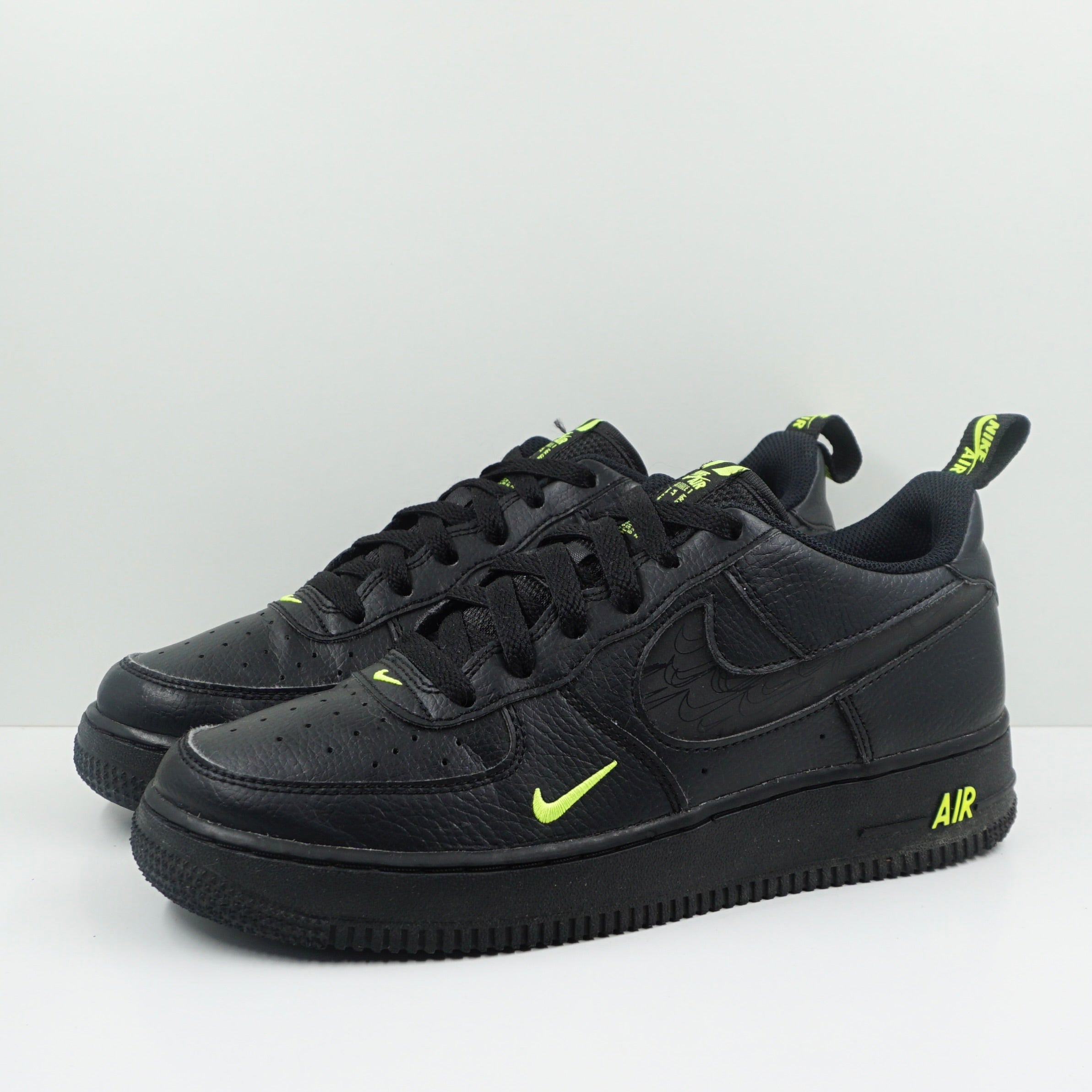 Nike Air Force 1 Low Black Volt (GS)