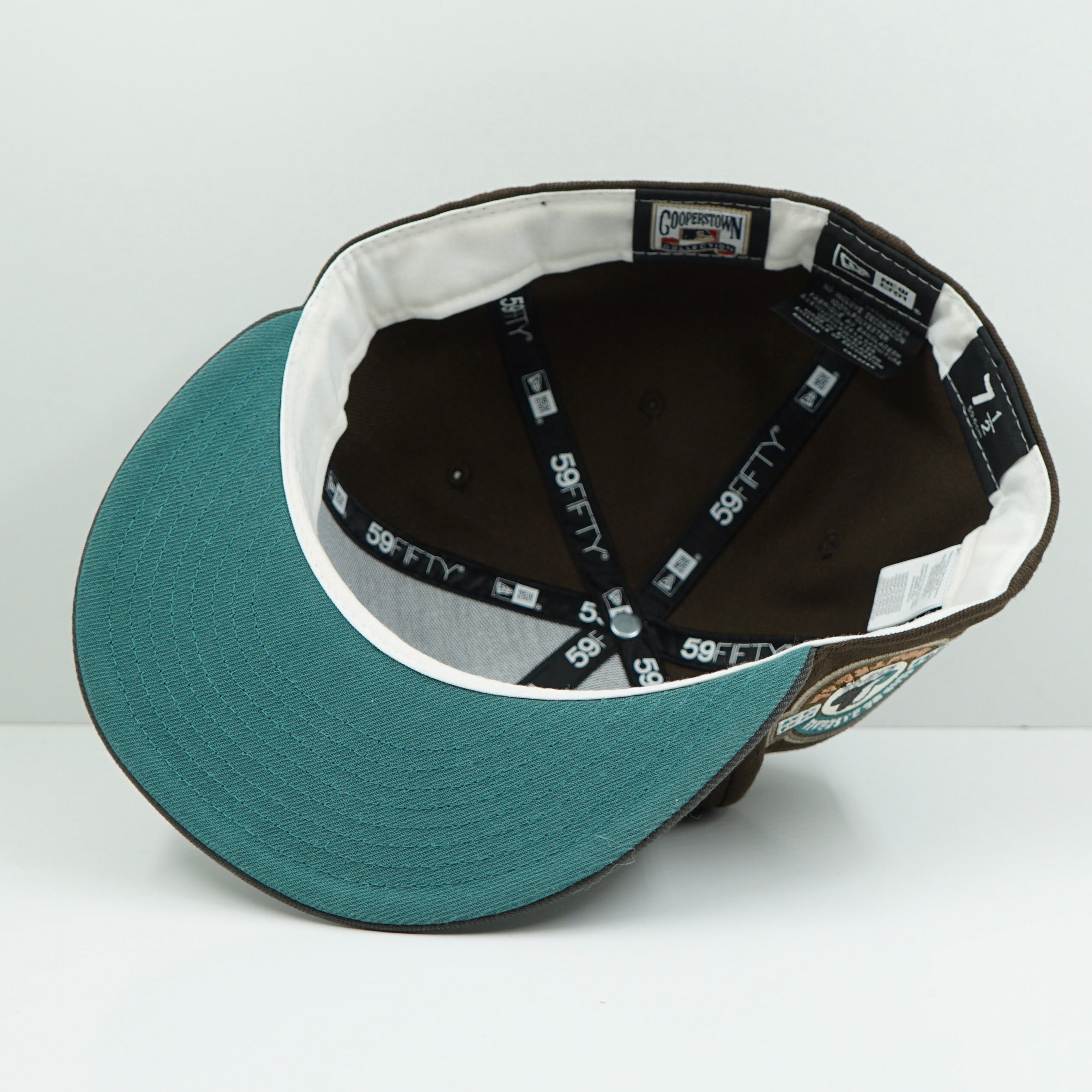 New Era Cooperstown Collection Montreal Expos Corridor Club Walnut Pewter Needle Fitted Cap