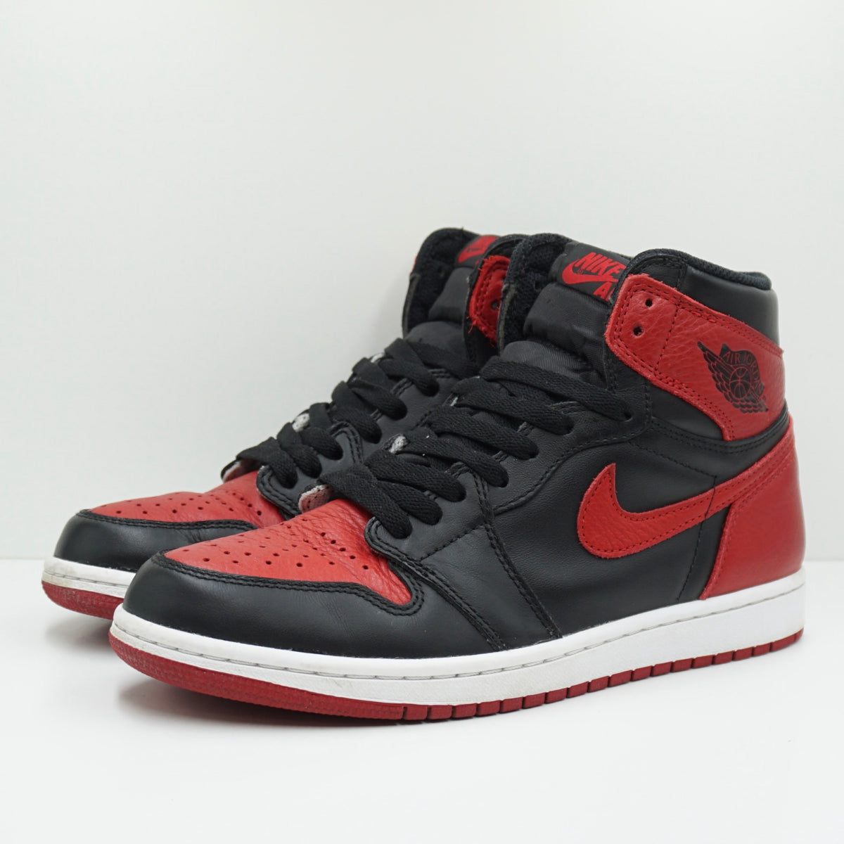 Jordan 1 Retro High Bred Banned (2016)