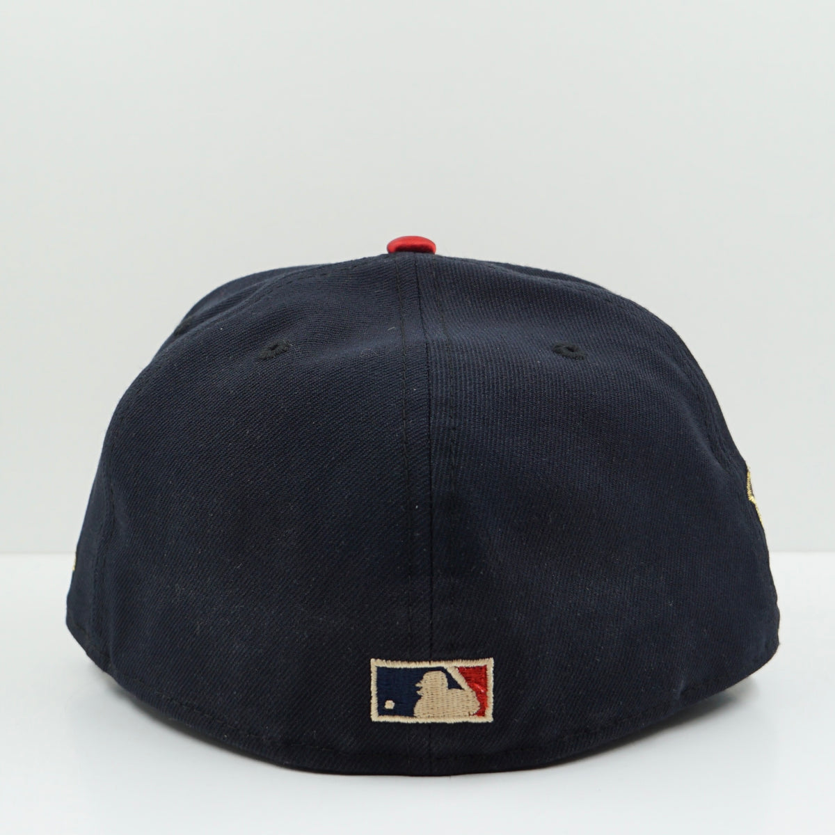 New Era Cooperstown Collection Atlanta Braves Navy Satin Fitted Cap