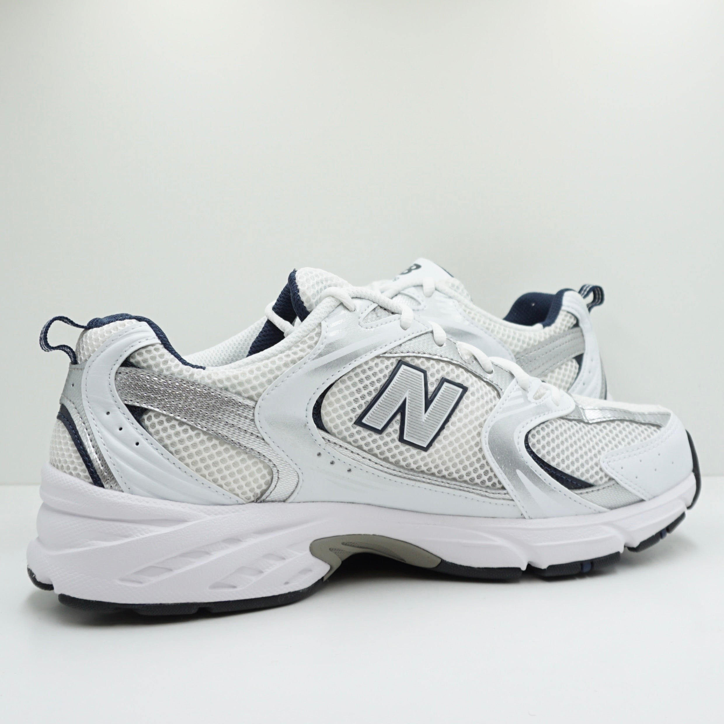 New Balance 530 White Silver Navy