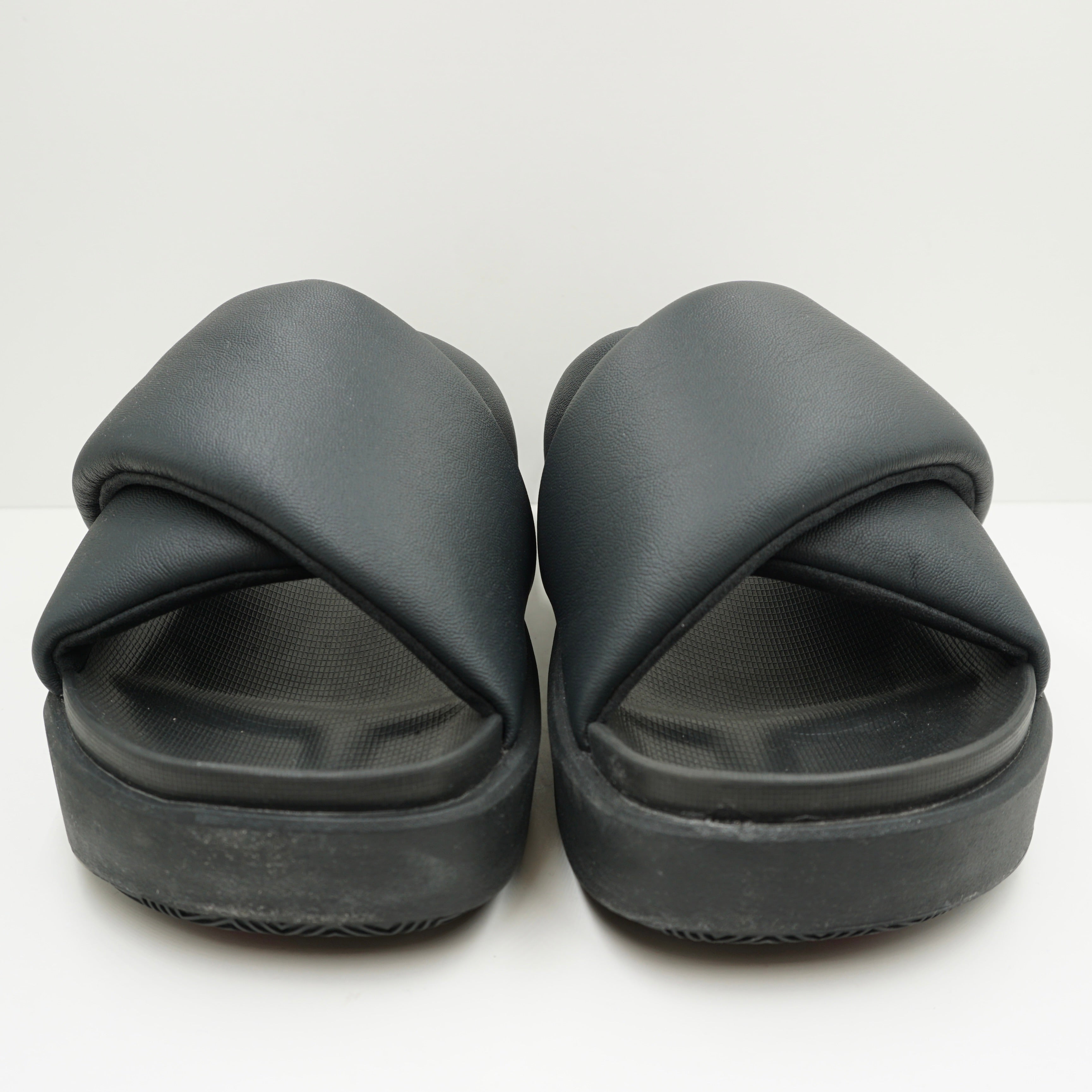 Jordan Sophia Black Slide