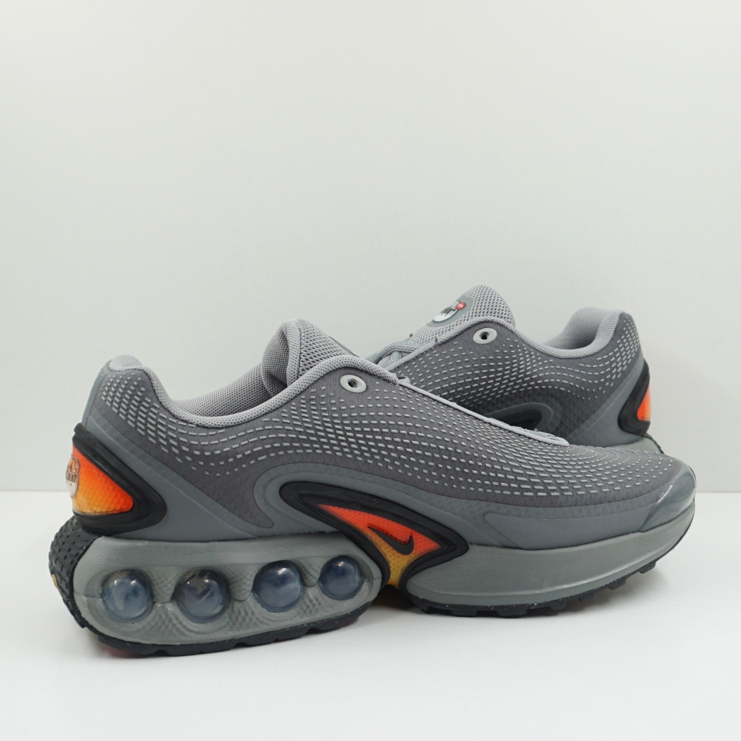 Nike Air Max Dn Particle Grey