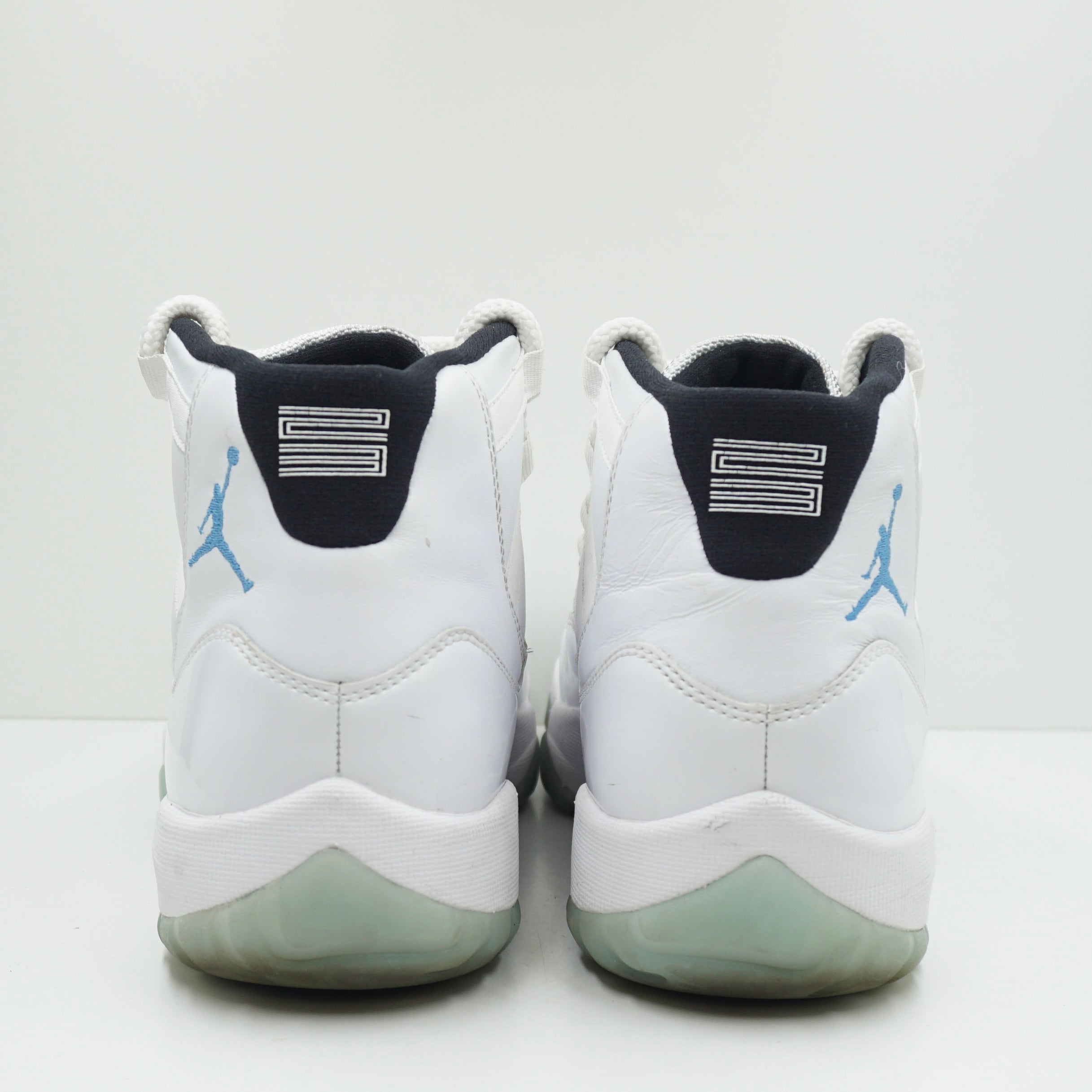 Jordan 11 Retro Legend Blue (2014)