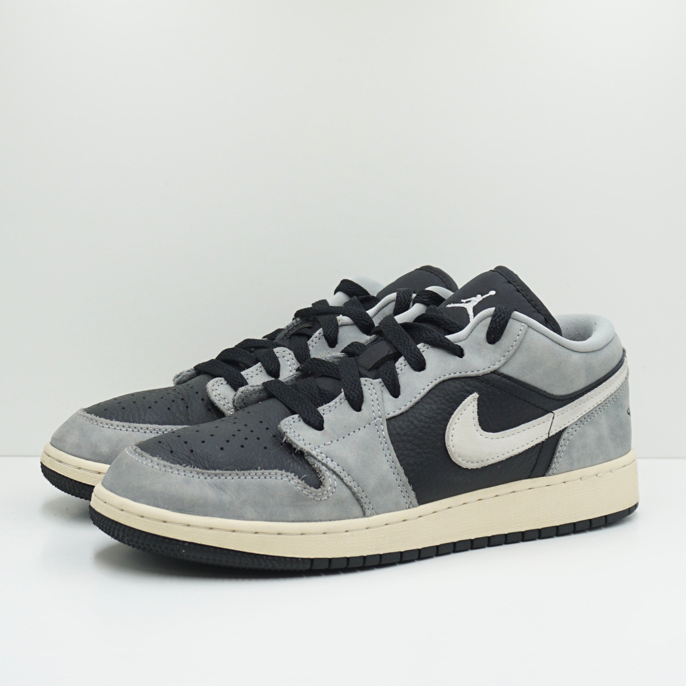 Jordan 1 Low SE Light Smoke Grey Sail Muslin Black (GS)