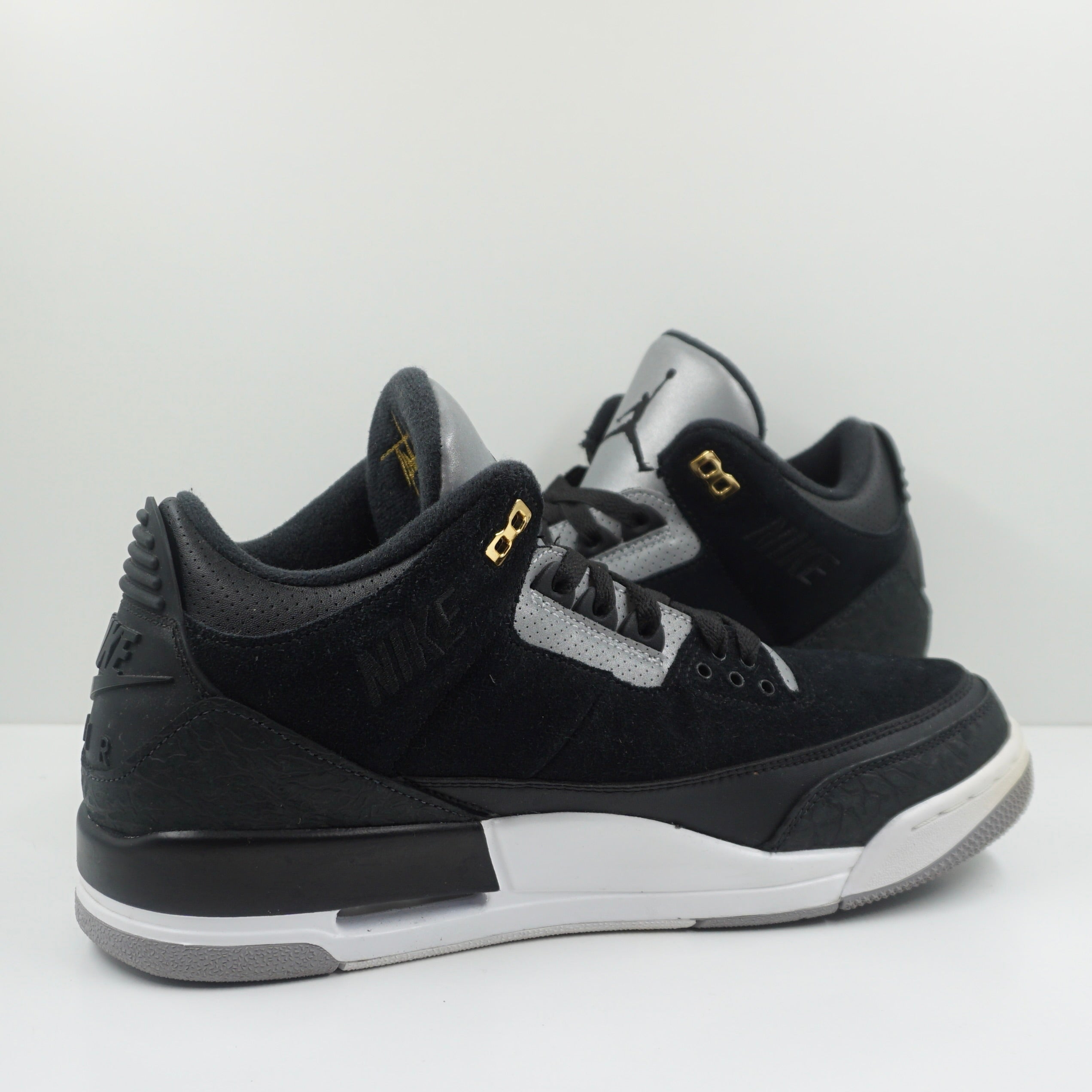 Jordan 3 Retro Tinker Black Cement Gold