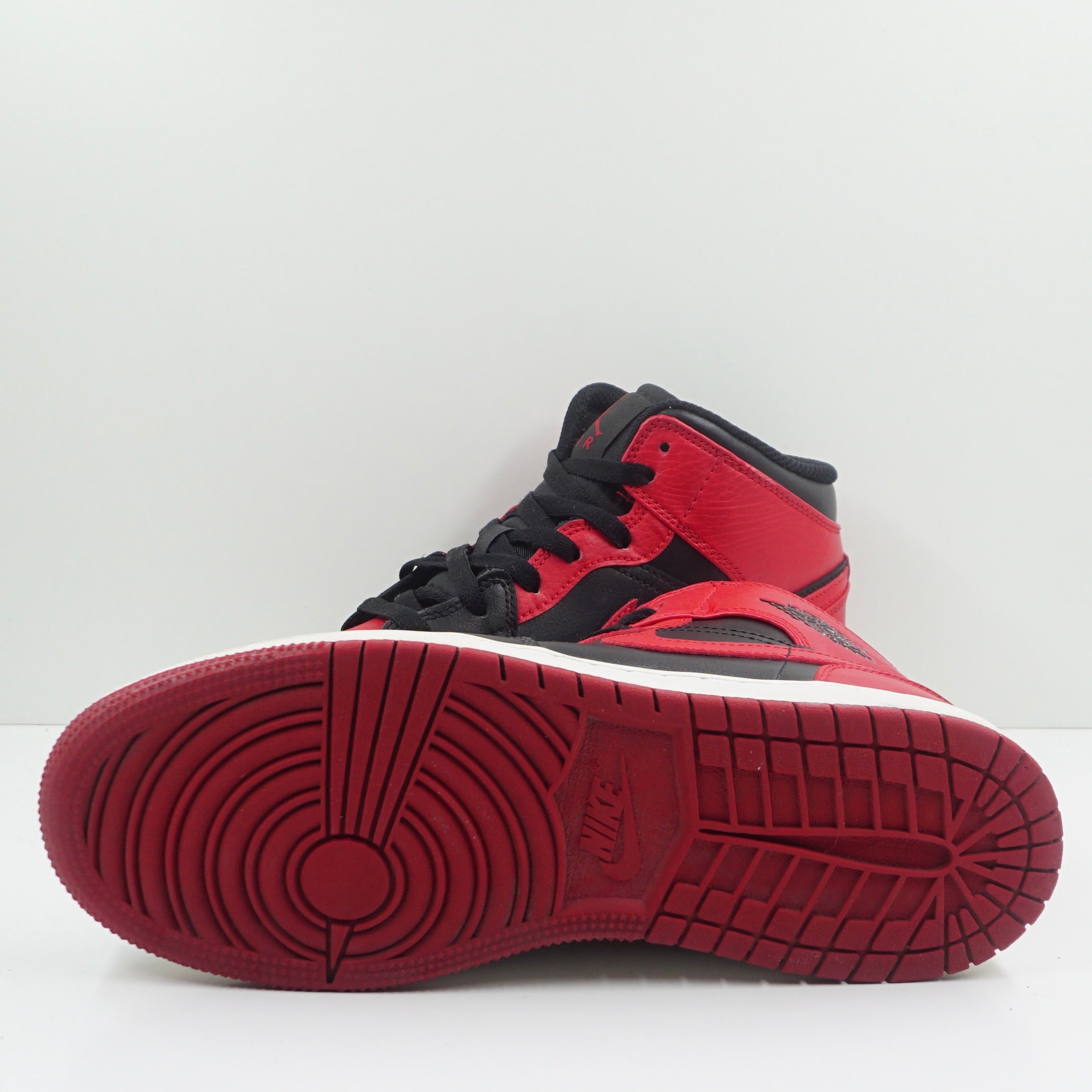 Jordan 1 Mid Bred Banned (GS)