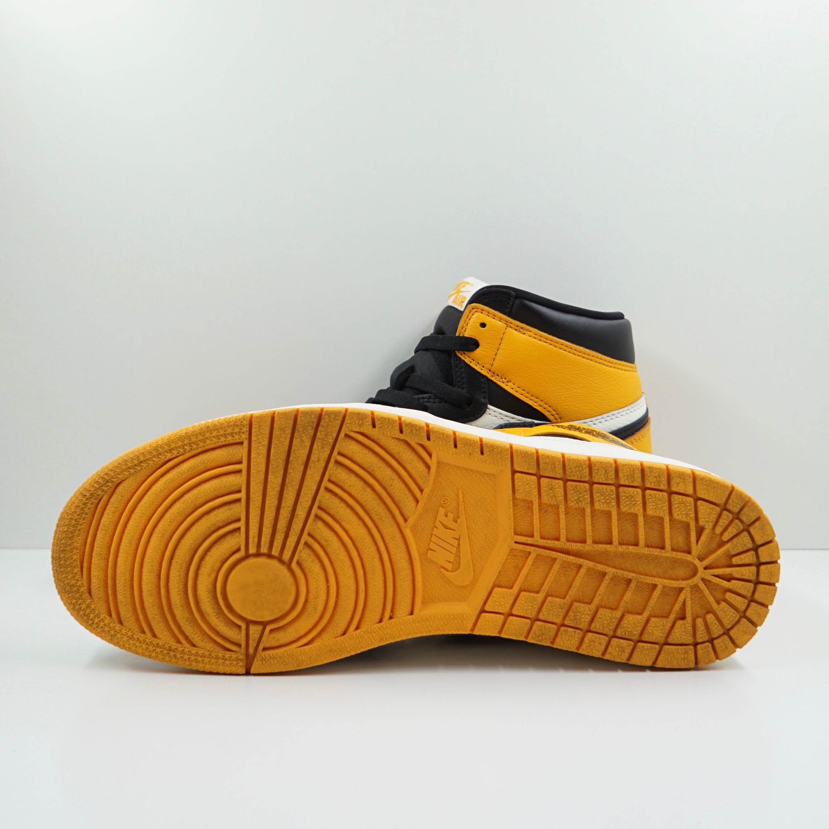Jordan 1 Retro High OG Taxi