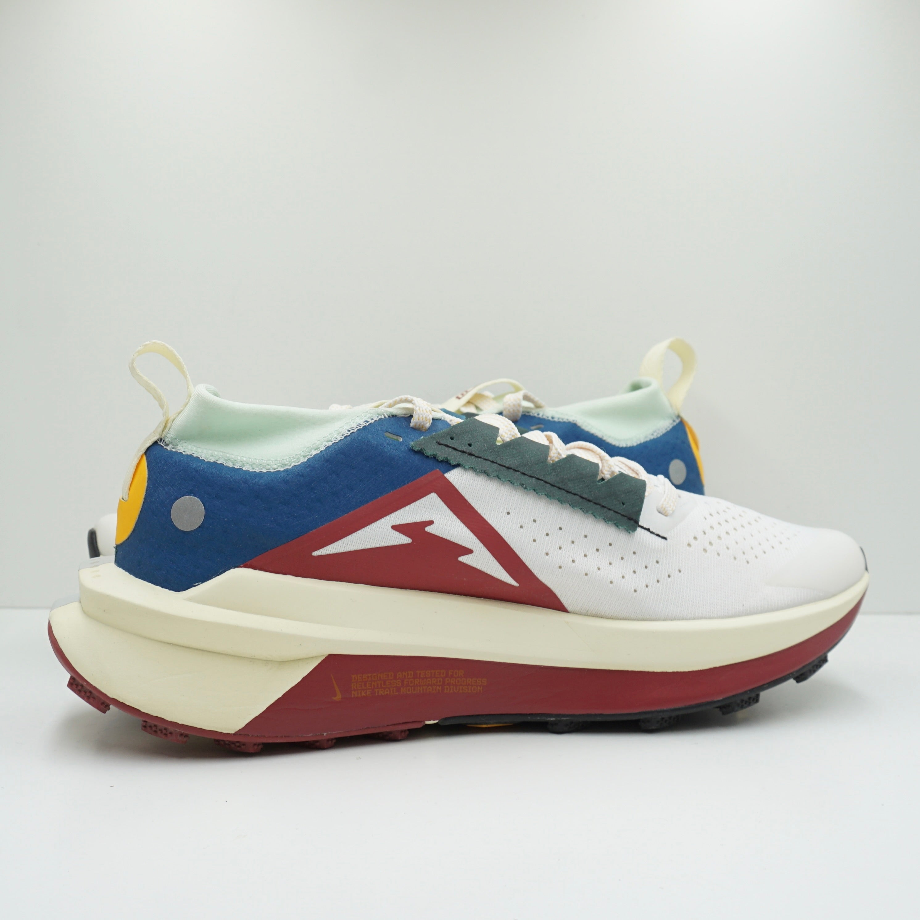 Nike ZoomX Zegama 2 White Bicoastal Court Blue Black