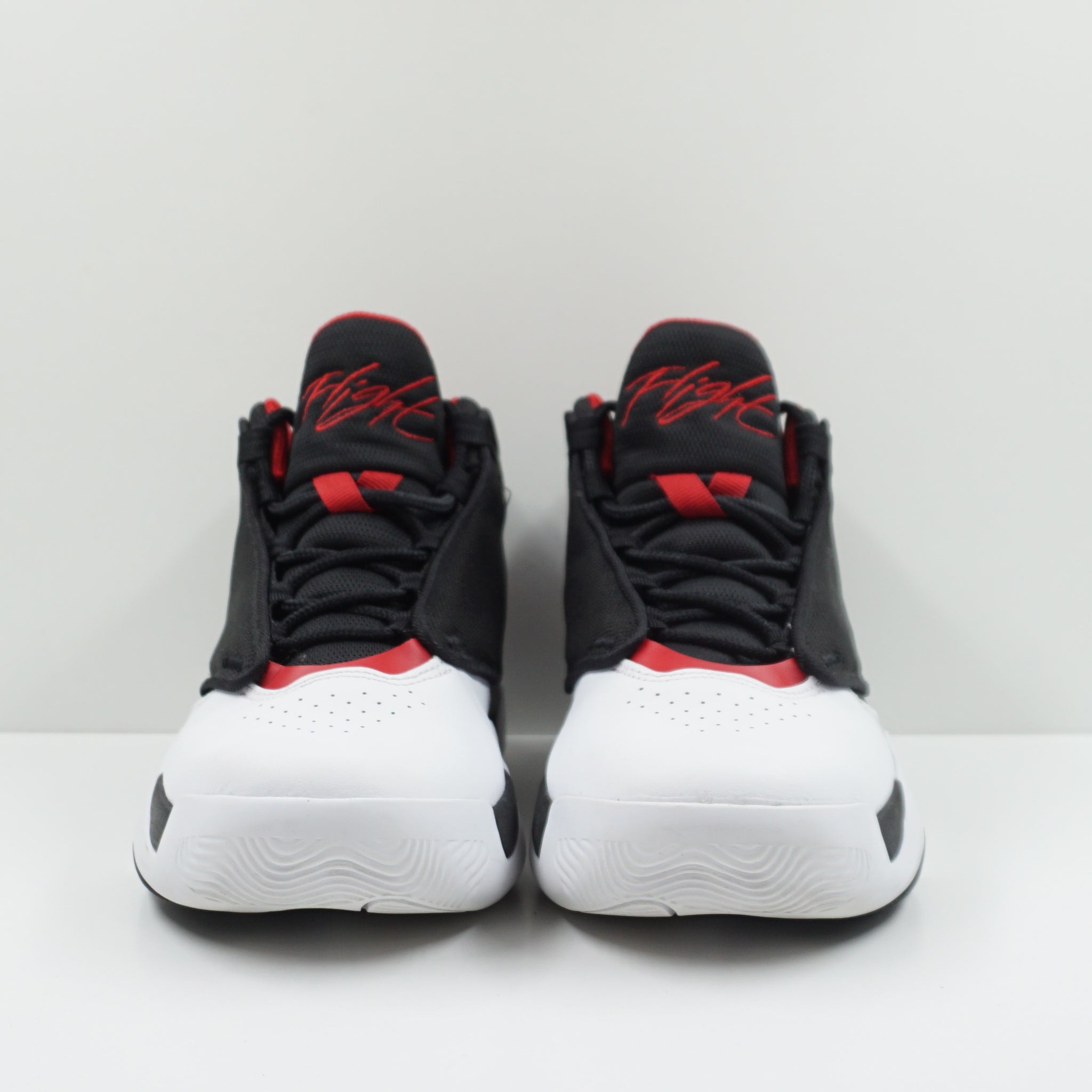Nike Max Aura 4 Black Gym Red White (GS)