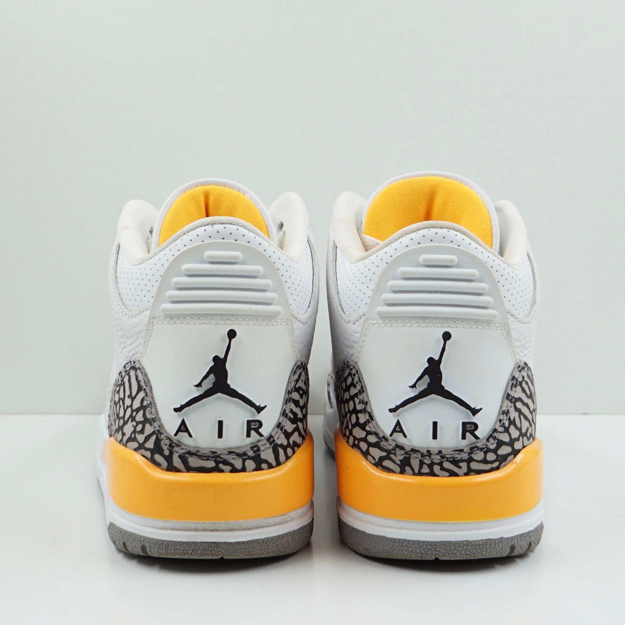 Jordan 3 Retro Laser Orange (W)
