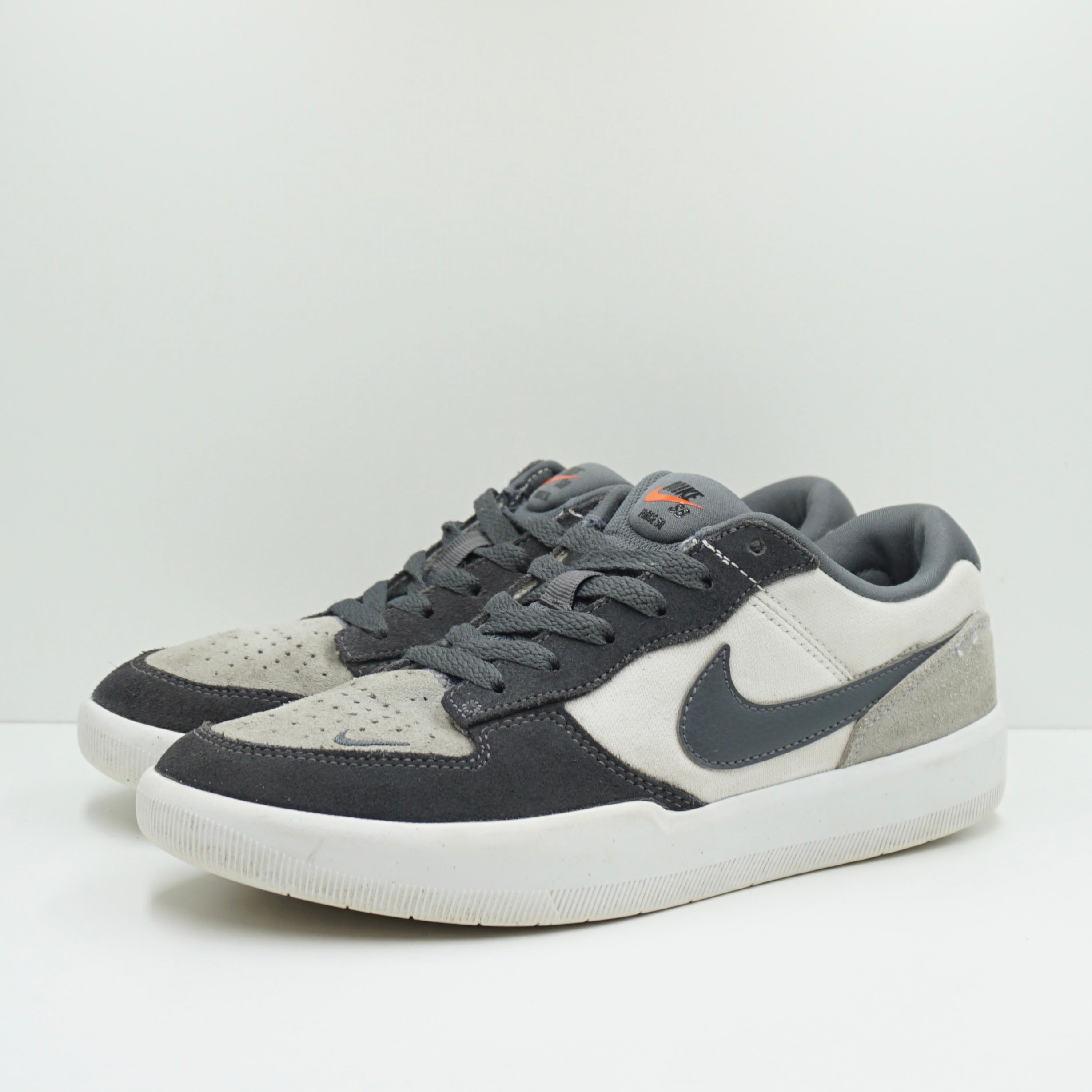 Nike SB Force 58 Dark Grey White