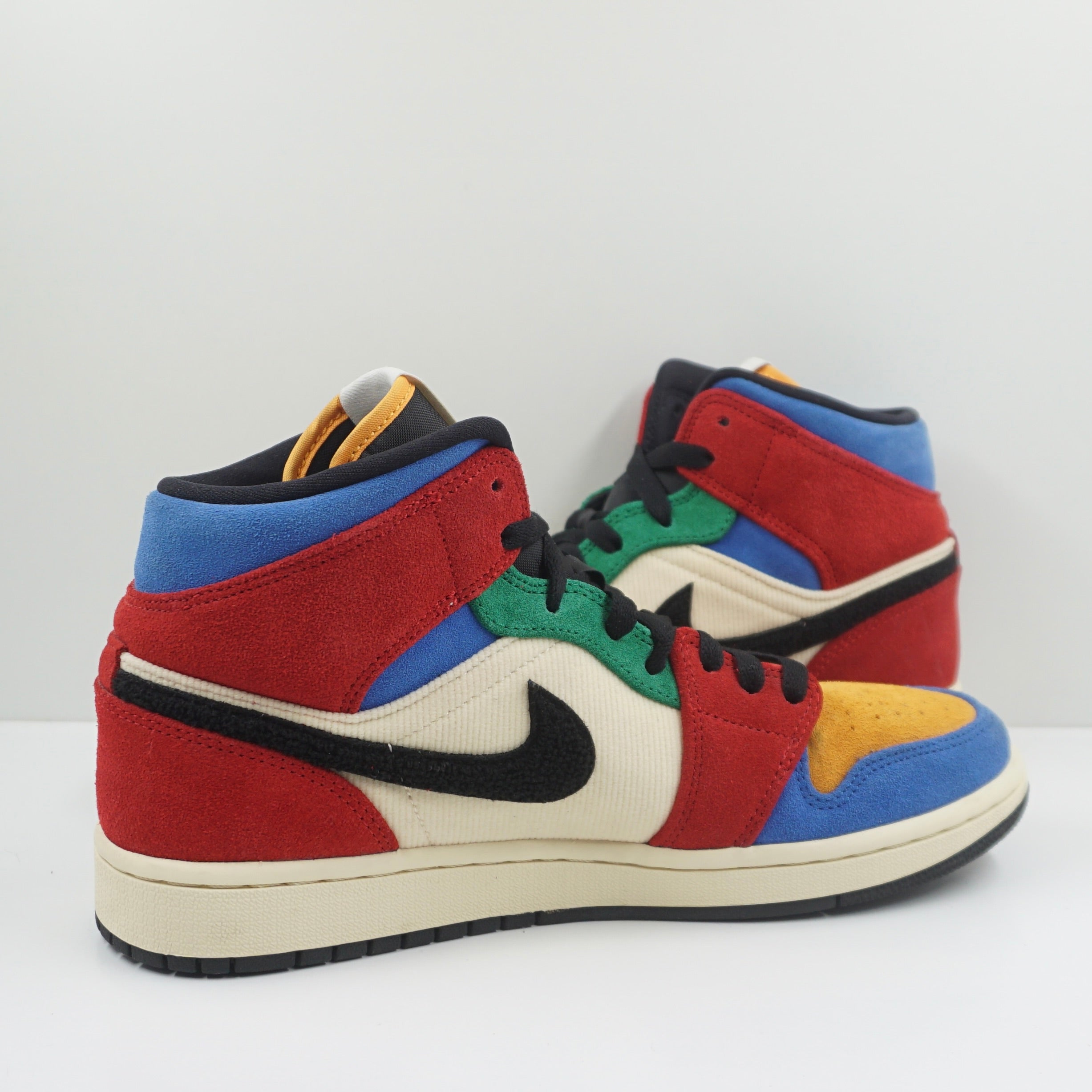 Jordan 1 Mid SE Fearless Blue the Great