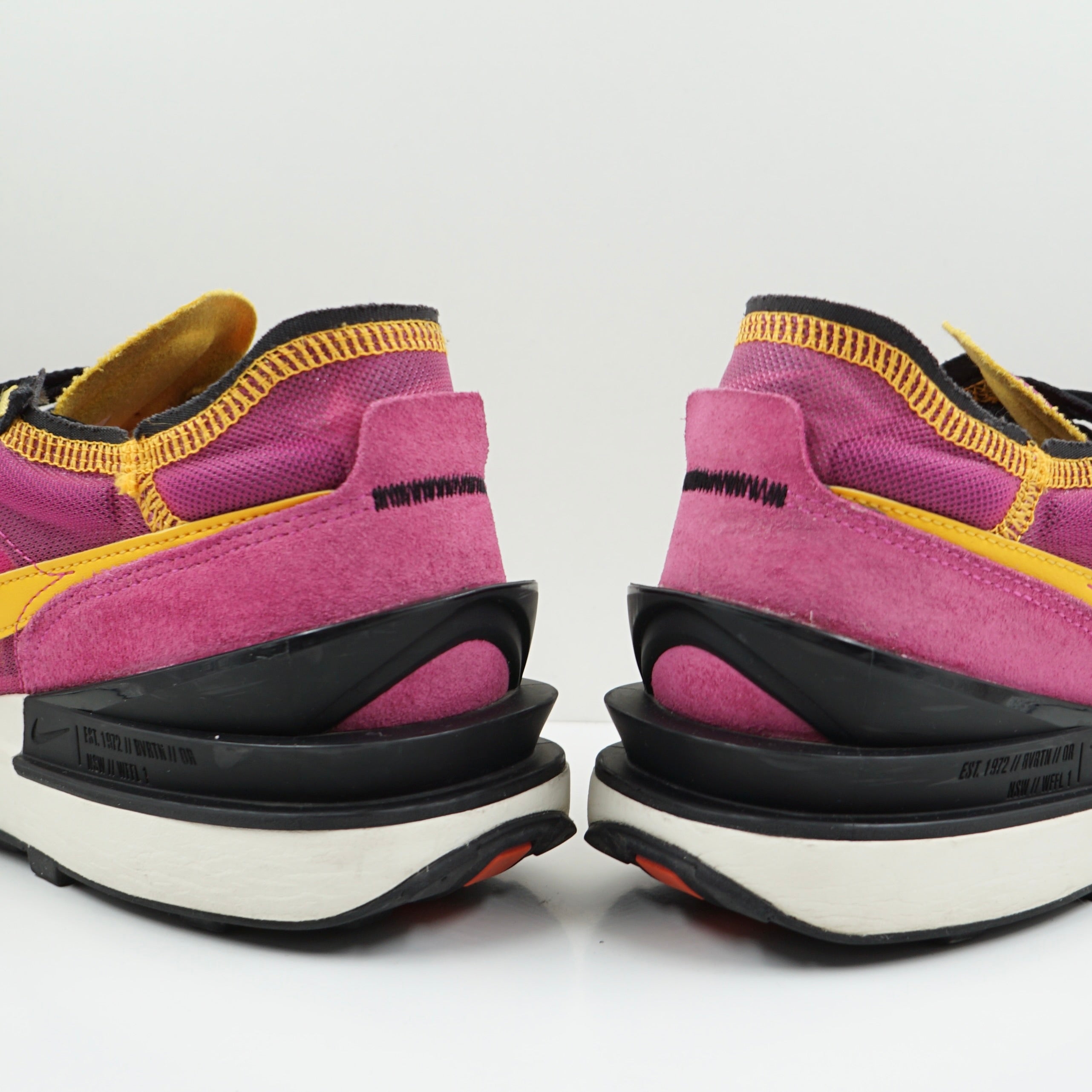 Nike Waffle One Active Fuchsia