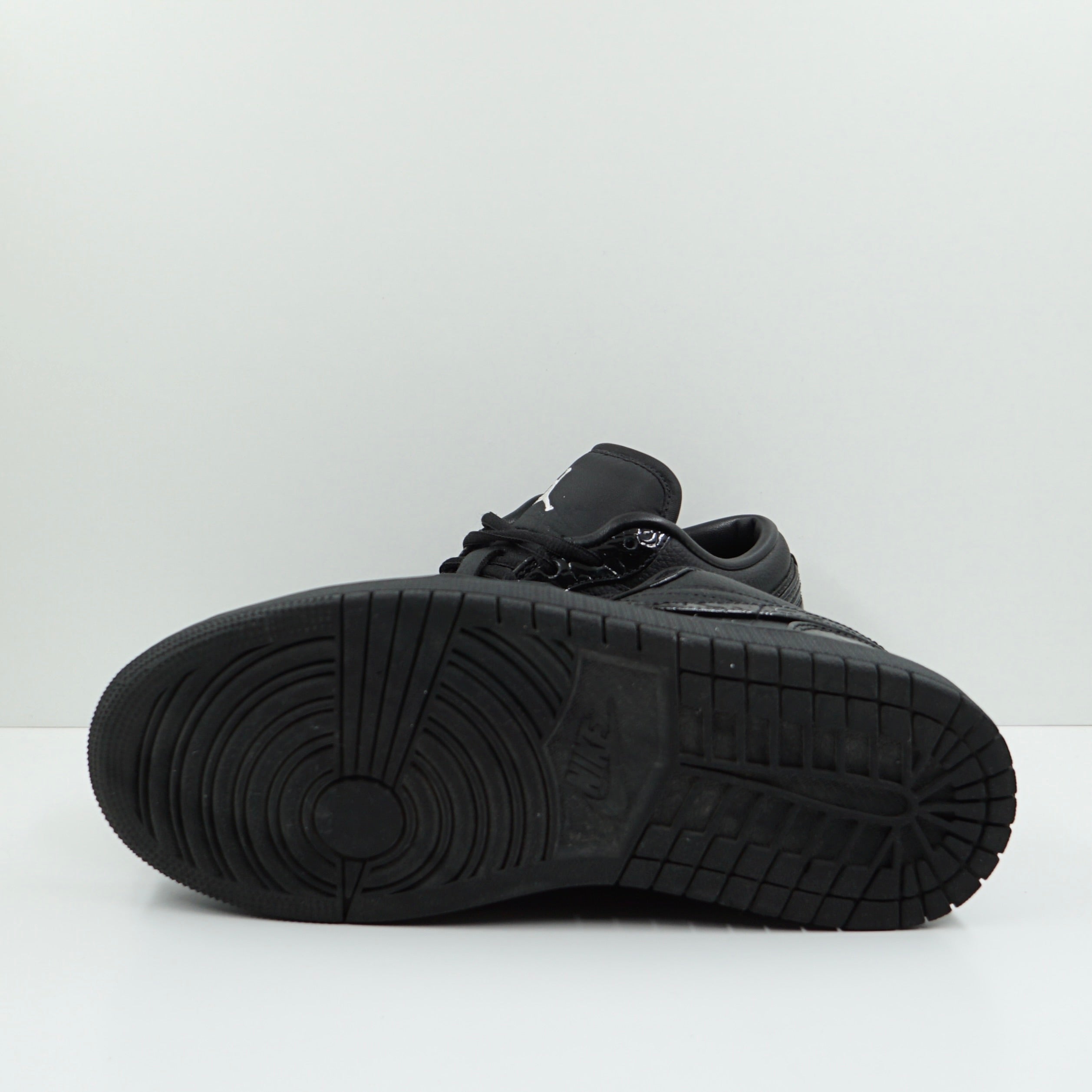 Jordan 1 Low SE Black Croc (W)