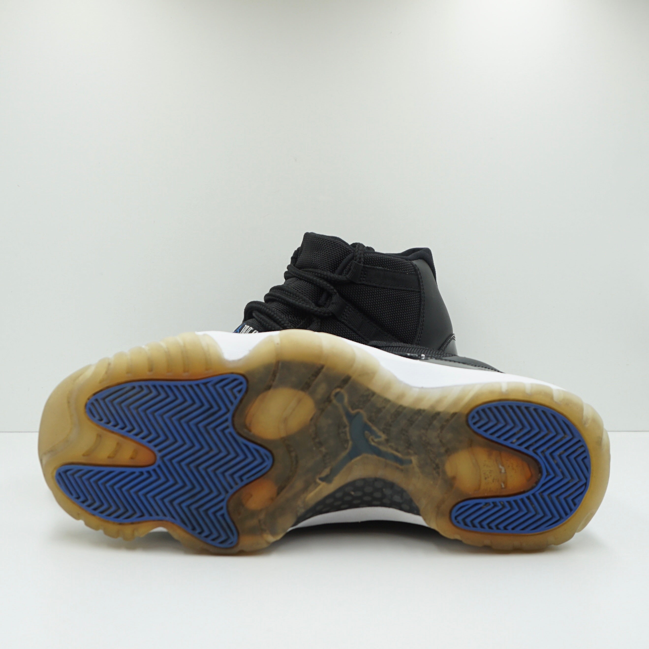 Jordan 11 Retro Space Jam (2009)