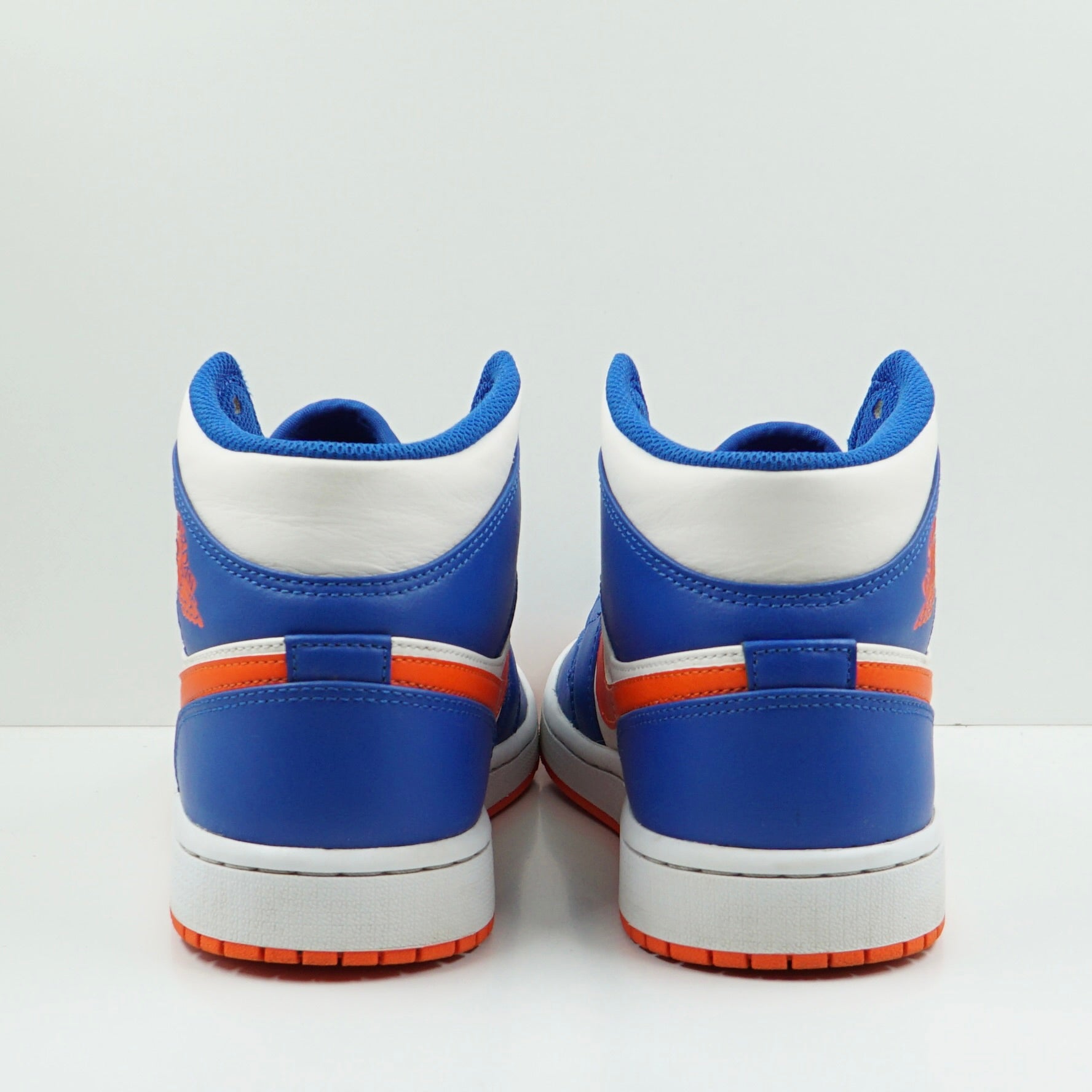 Jordan 1 Mid Knicks
