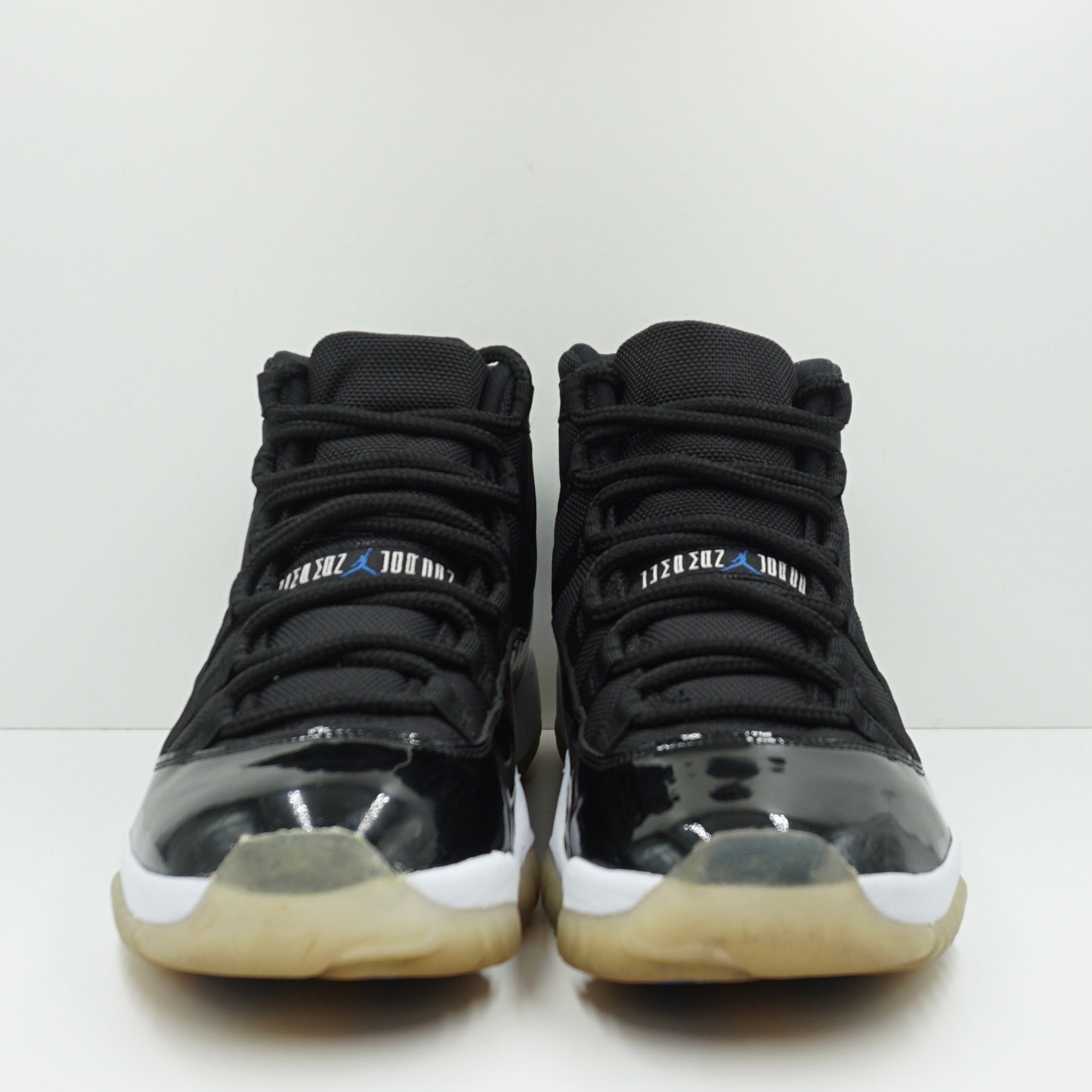 Jordan 11 Retro Space Jam (2009)