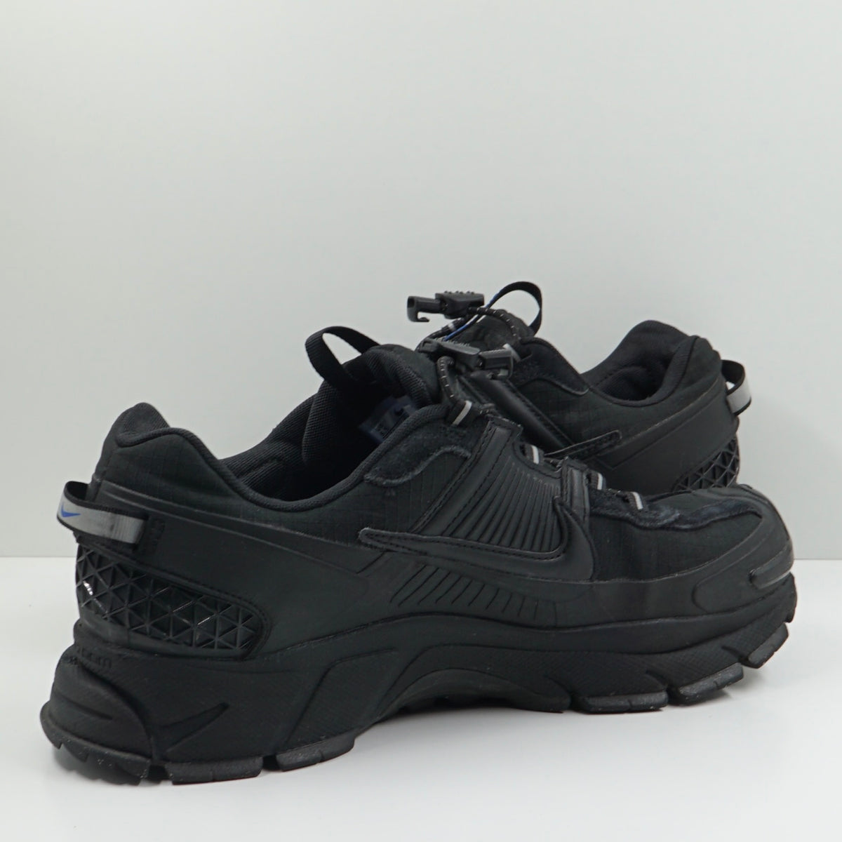 Nike Zoom Vomero Roam Triple Black