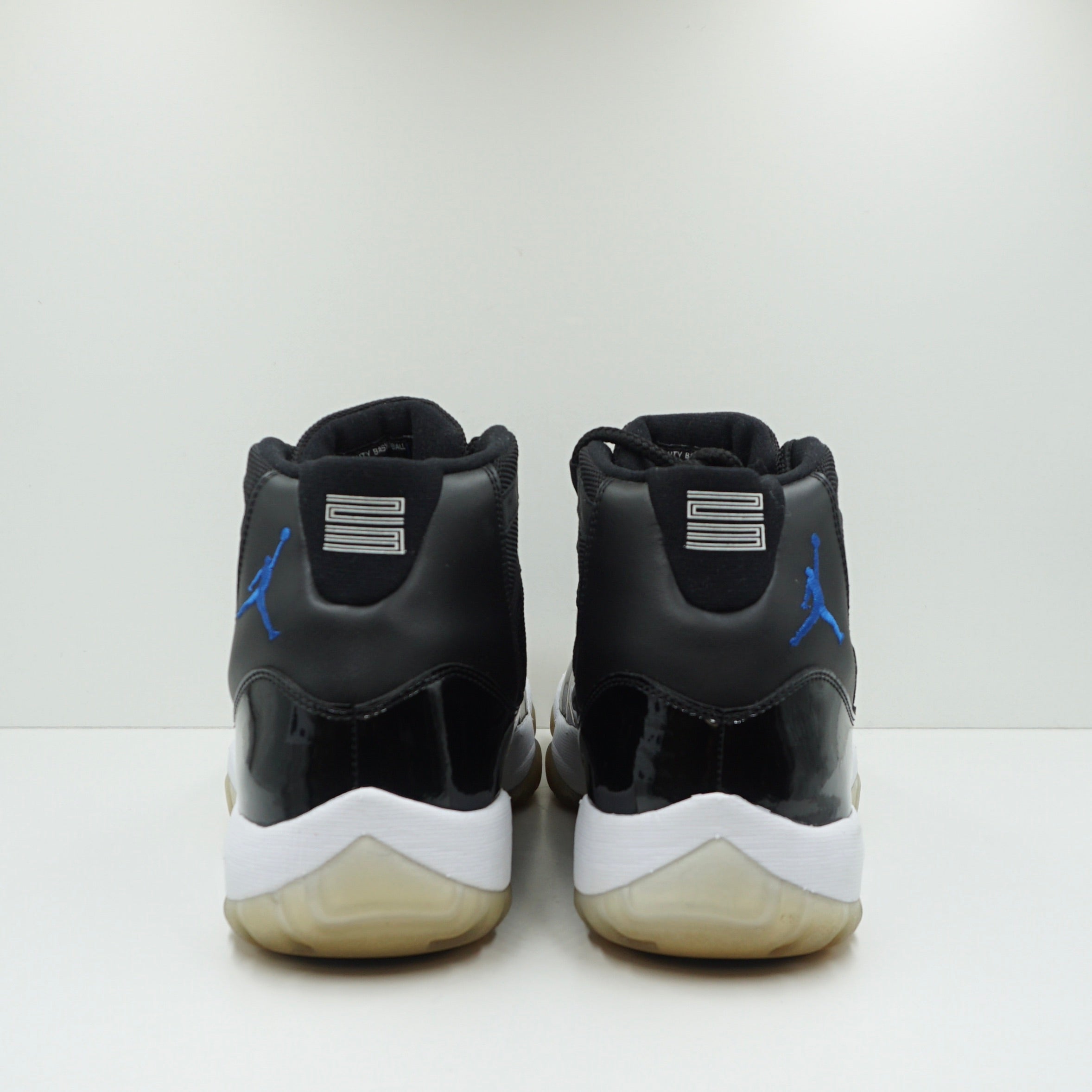 Jordan 11 Retro Space Jam (2009)