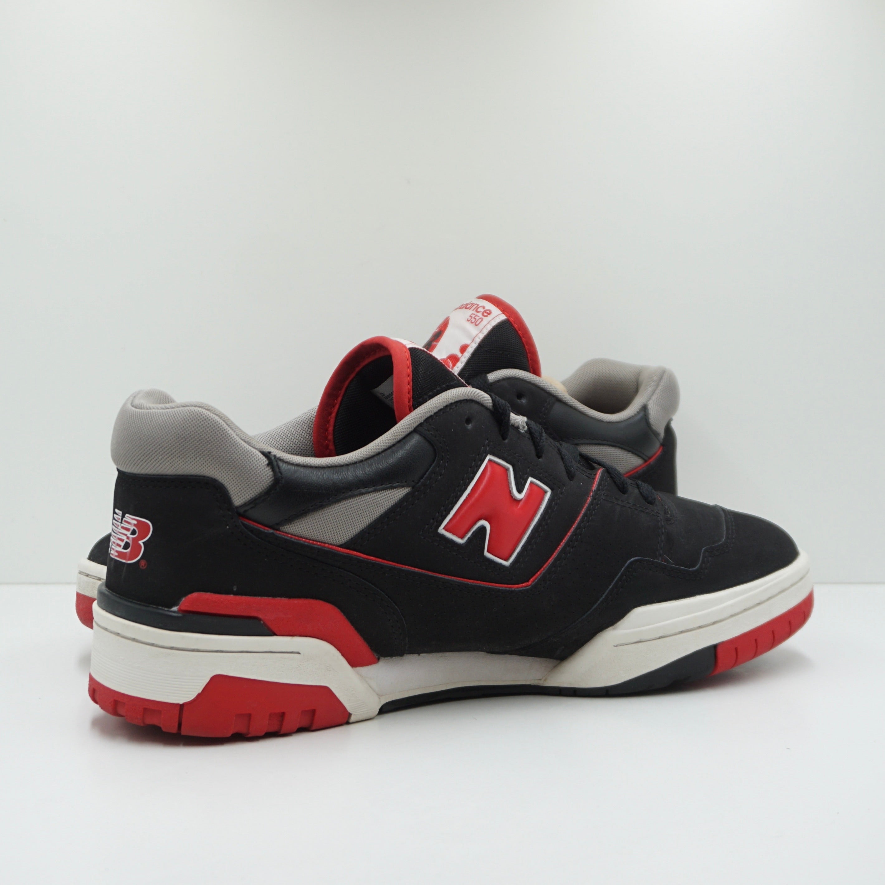 New Balance 550 Black Red