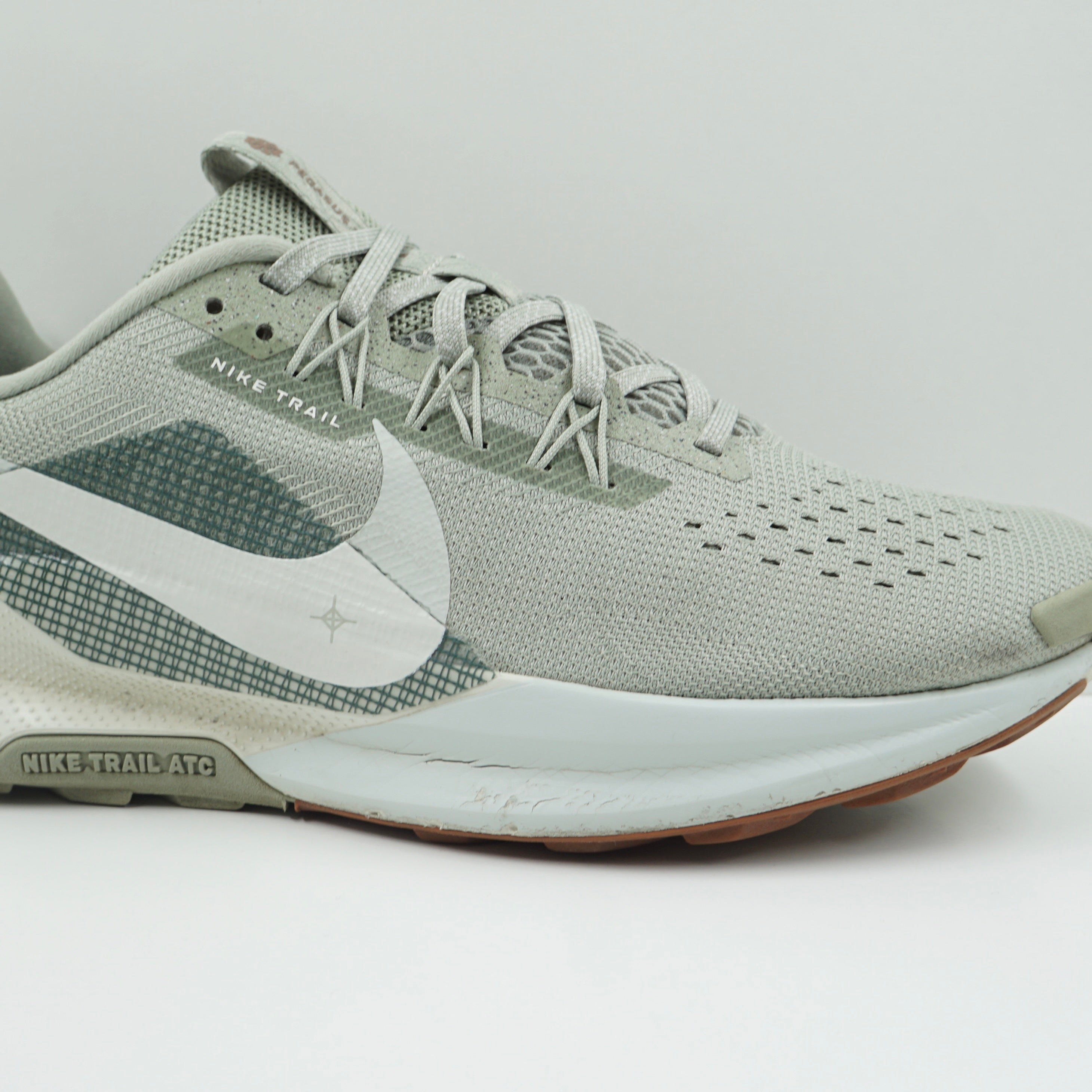 Nike React Pegasus Trail 5 Jade Horizon Sea Glass Gum Medium Brown Light Silver