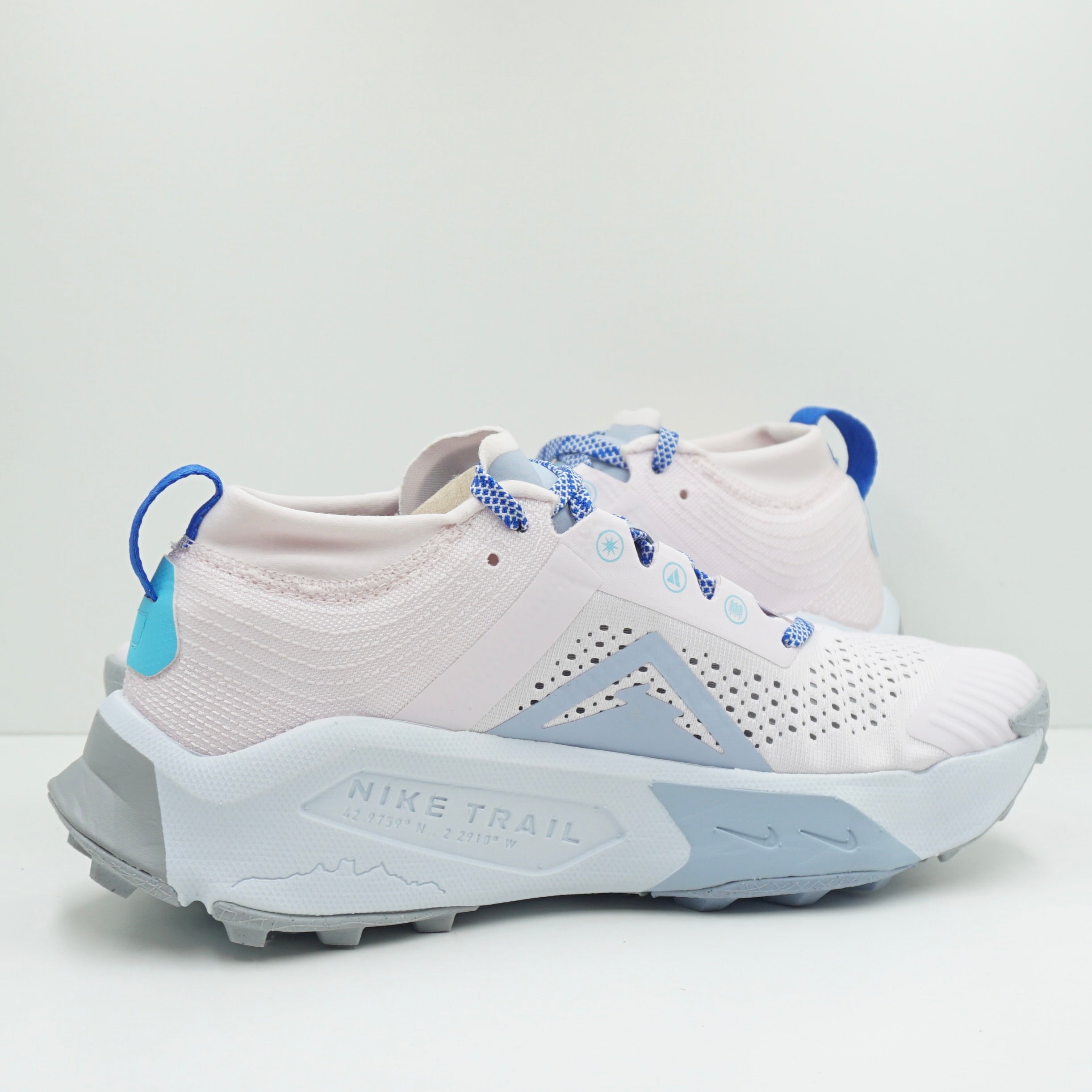 Nike ZoomX Zegama Trail Pearl Pink Coconut Milk Baltic Blue Blue Whisper (W)
