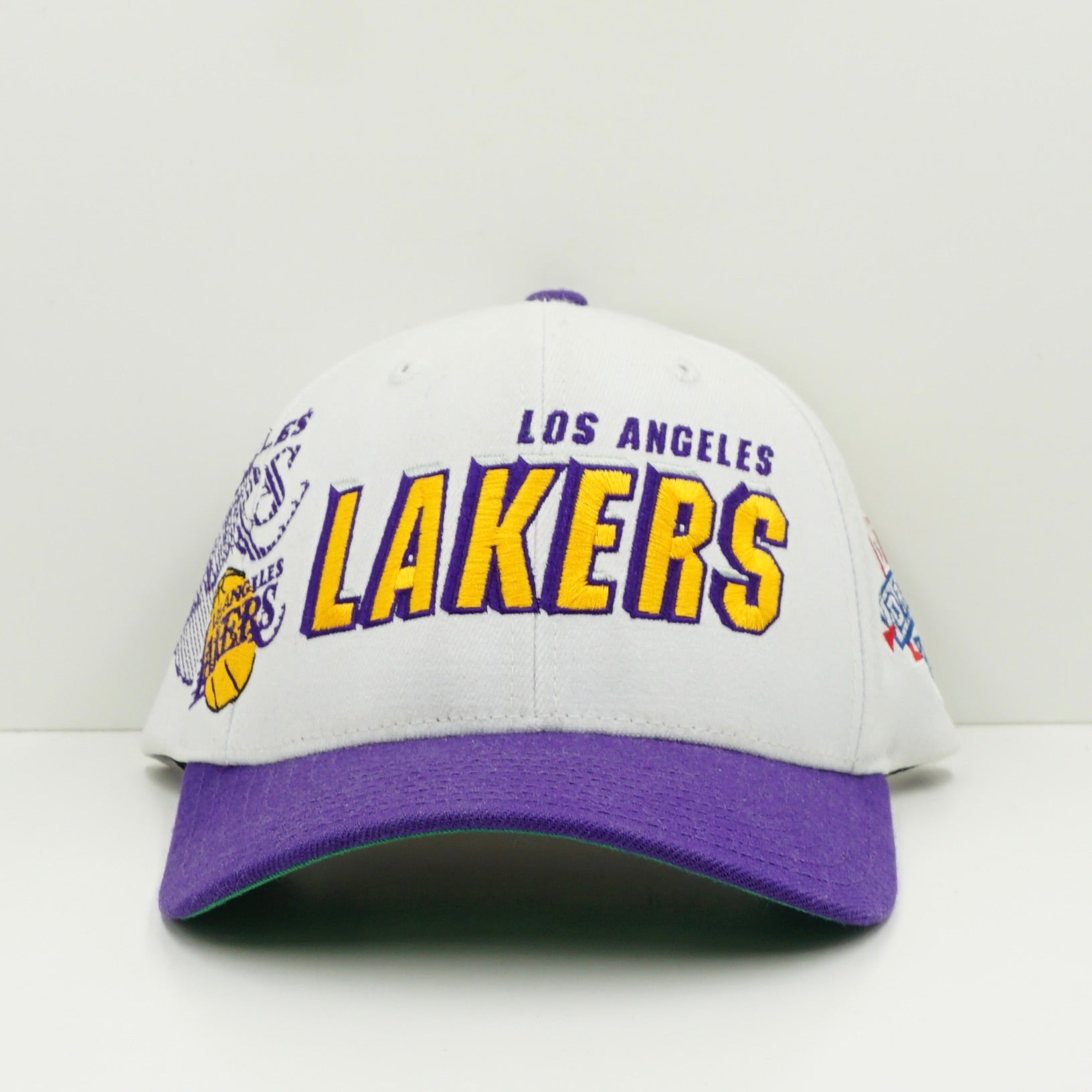Mitchell & Ness Los Angeles Lakers White Purple Snapback Cap