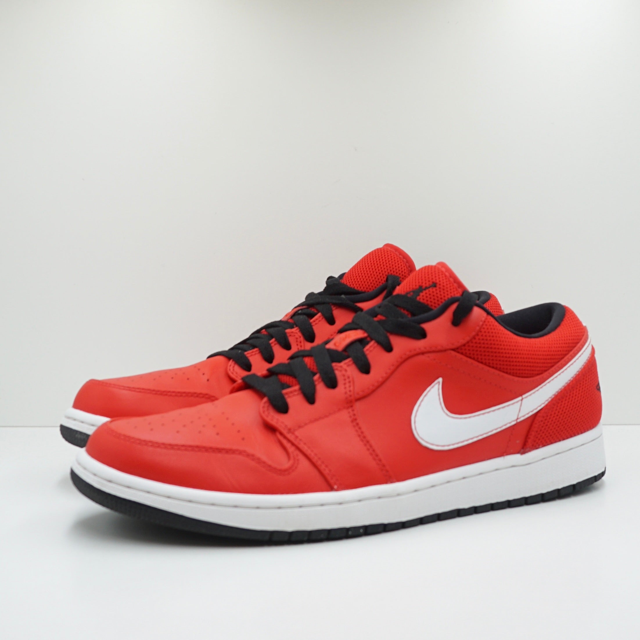 Jordan 1 Low University Red White