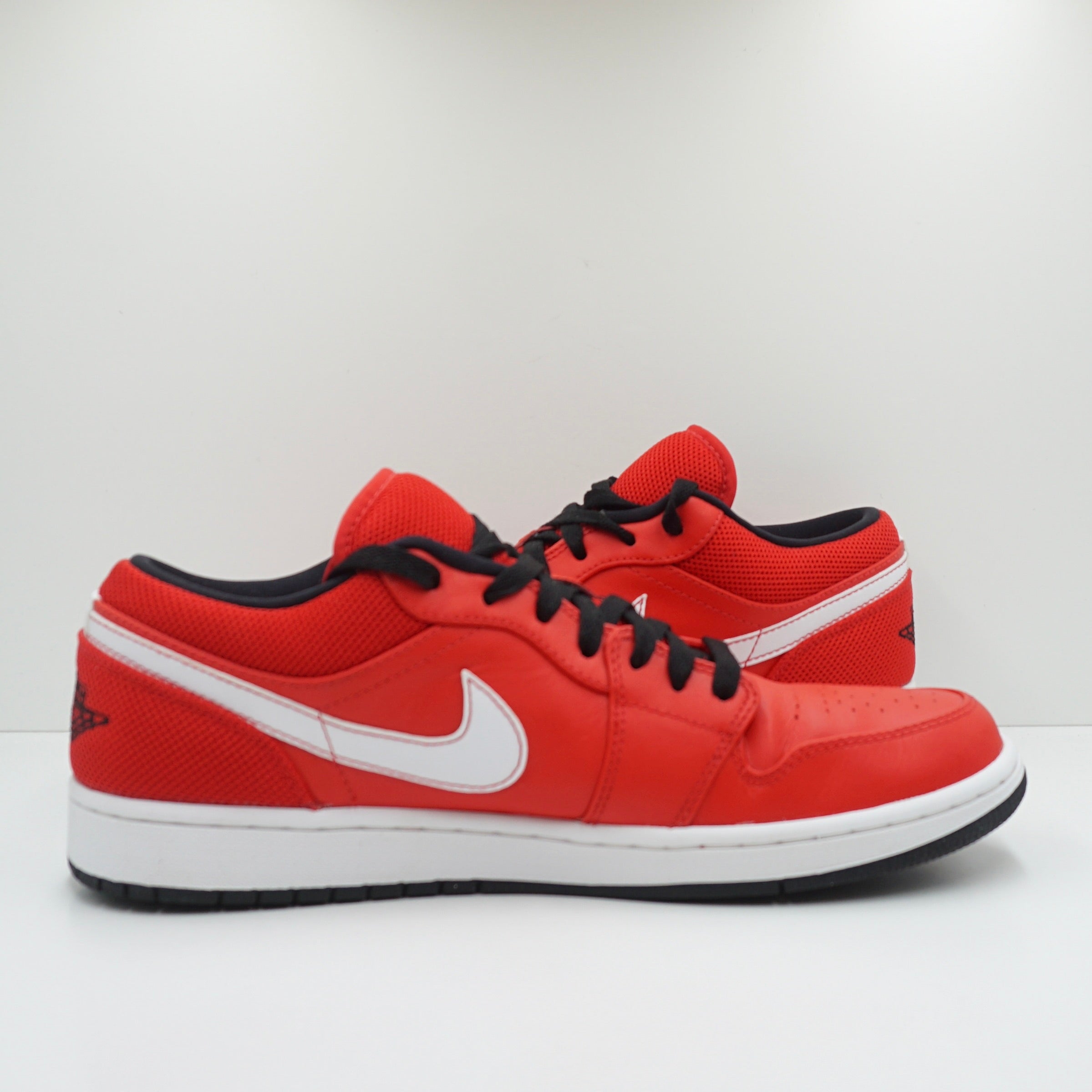 Jordan 1 Low University Red White