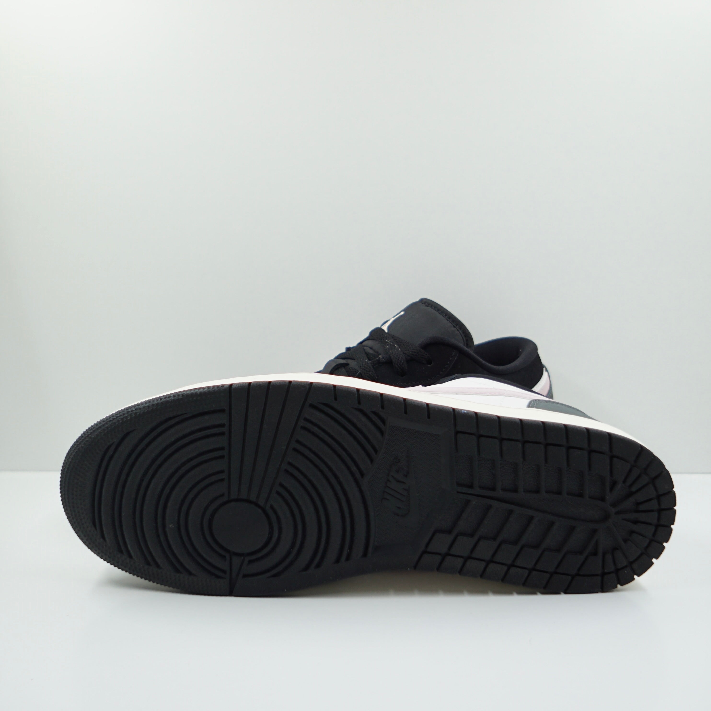 Jordan 1 Low SE Black & Pinksicle