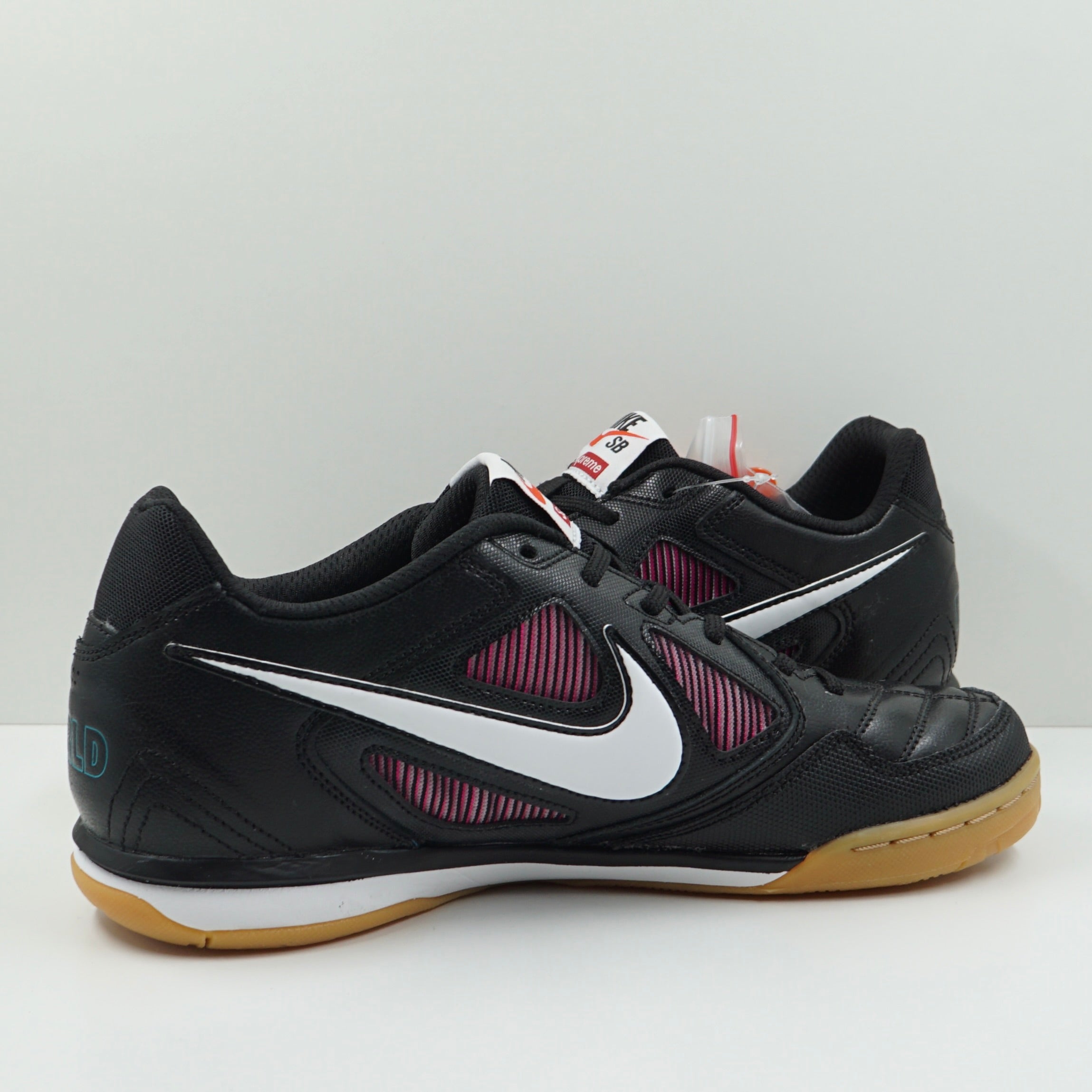 Nike SB Gato Supreme Black