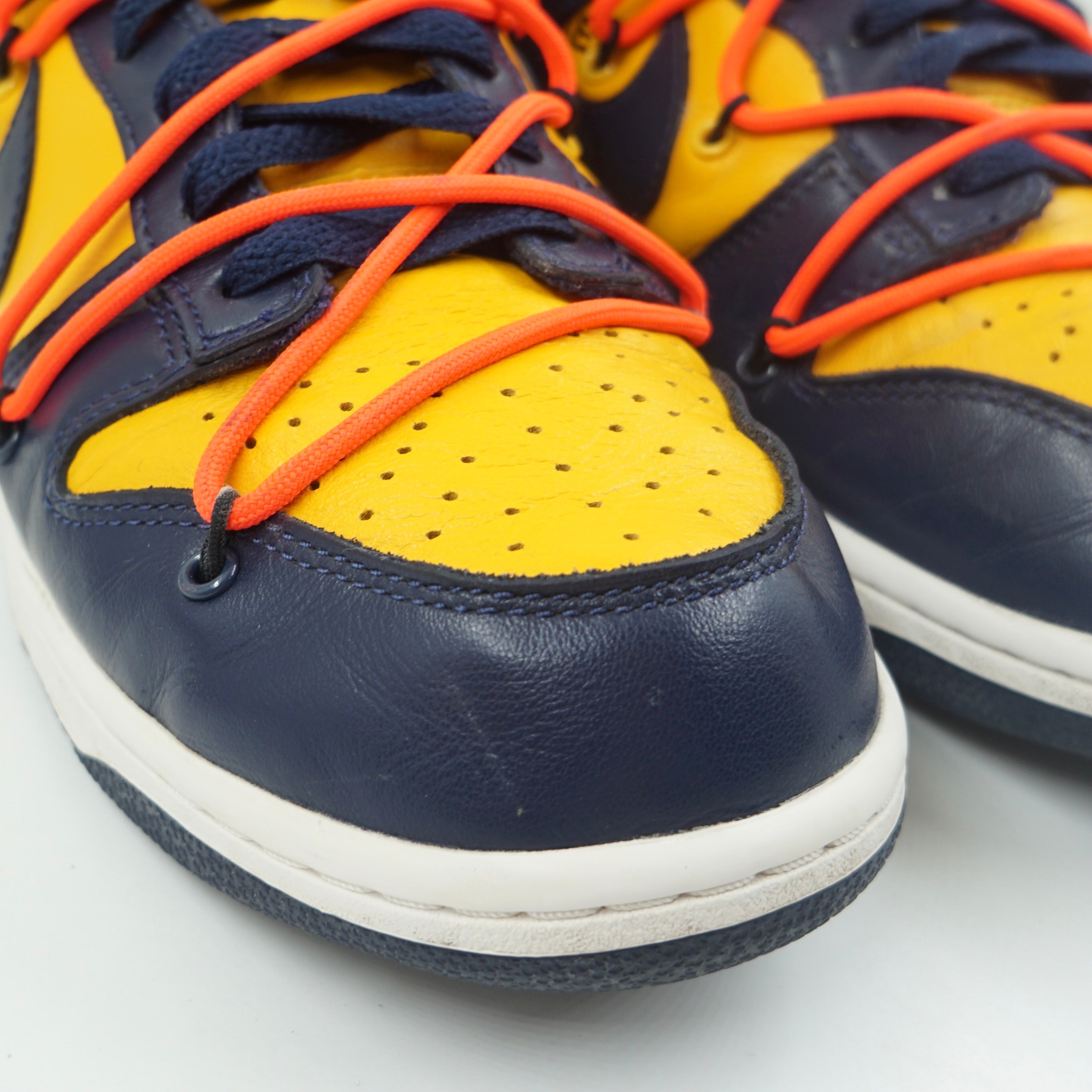 Nike Dunk Low Off-White University Gold