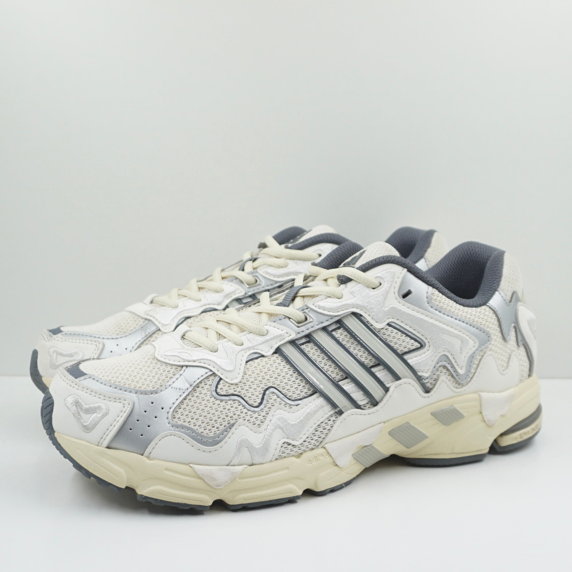 Adidas Response CL Bad Bunny