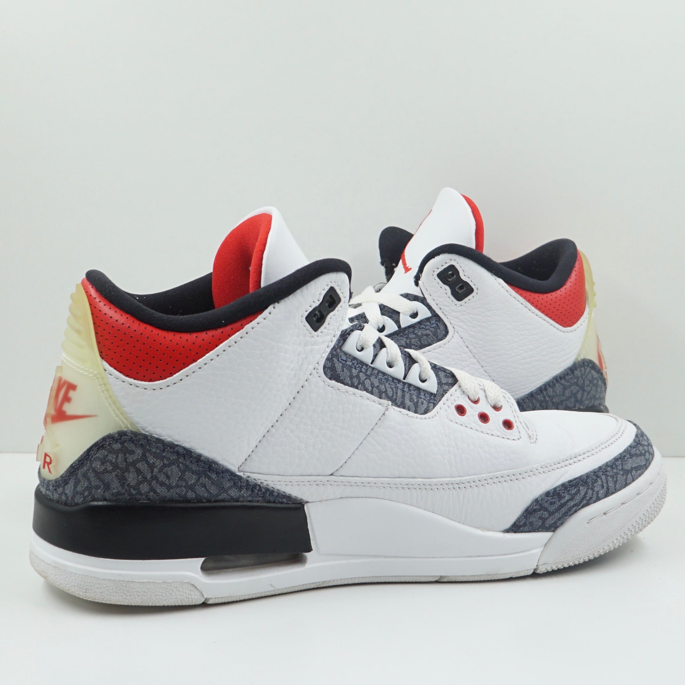 Jordan 3 Retro SE Fire Red Denim (2020)