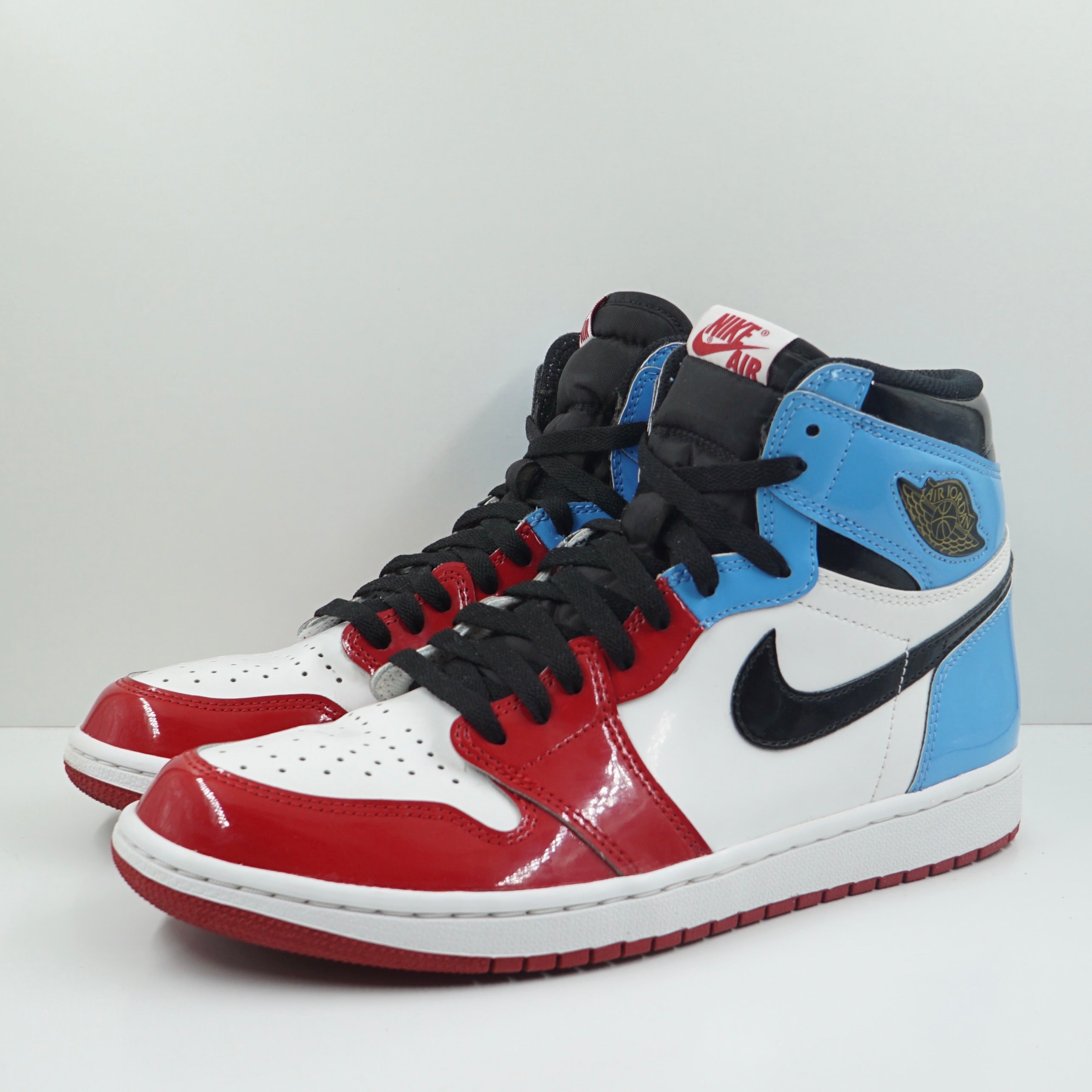 Jordan 1 Retro High Fearless UNC Chicago