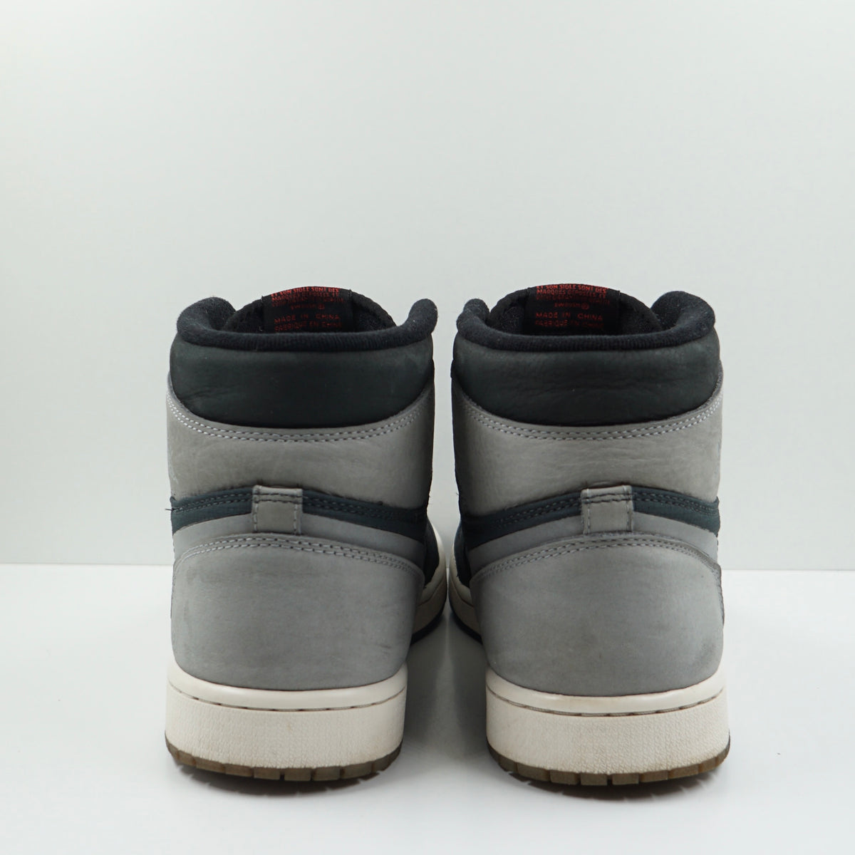 Jordan 1 Retro High Element Gore-Tex Black Particle Grey