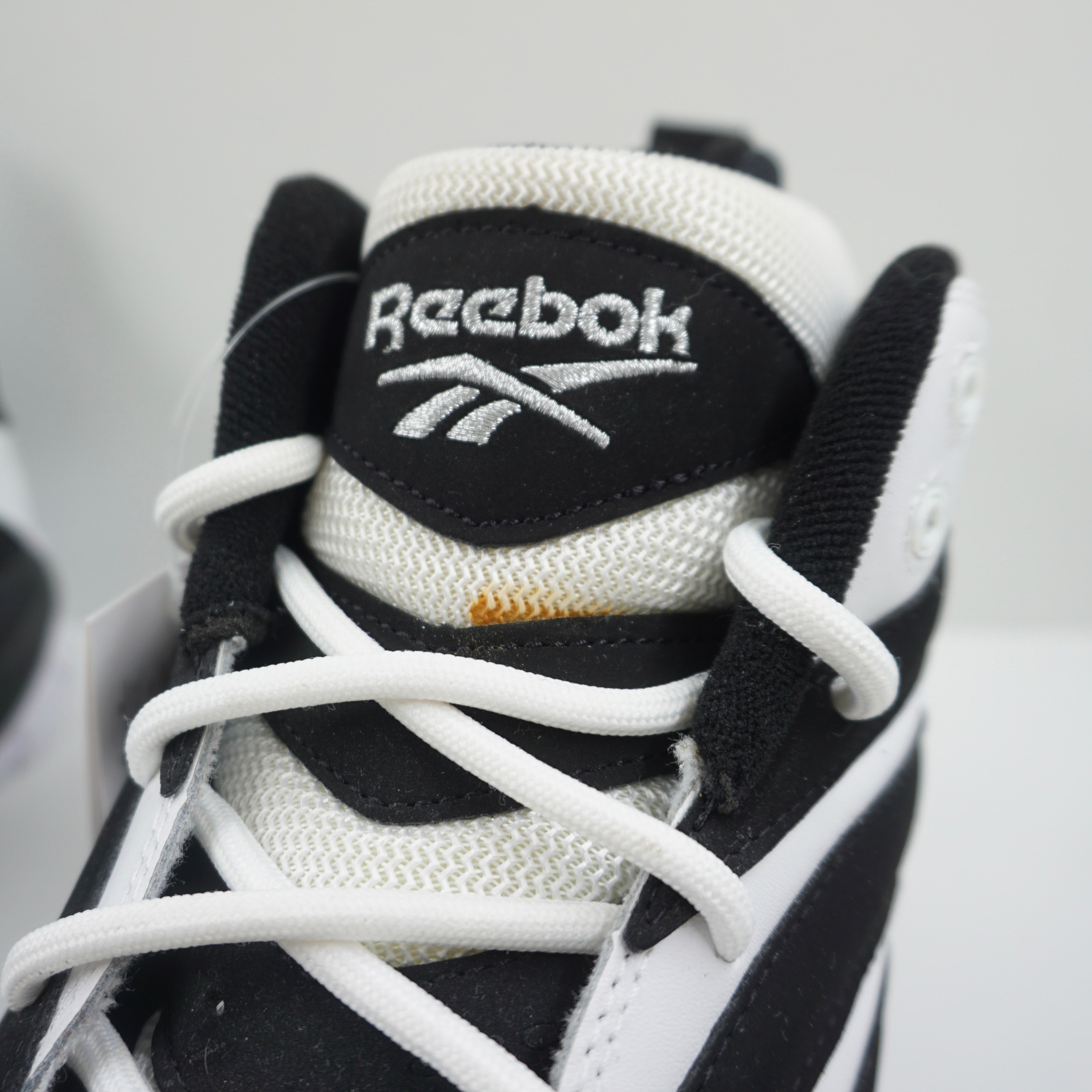 Reebok Shaqnosis Black White (2020)