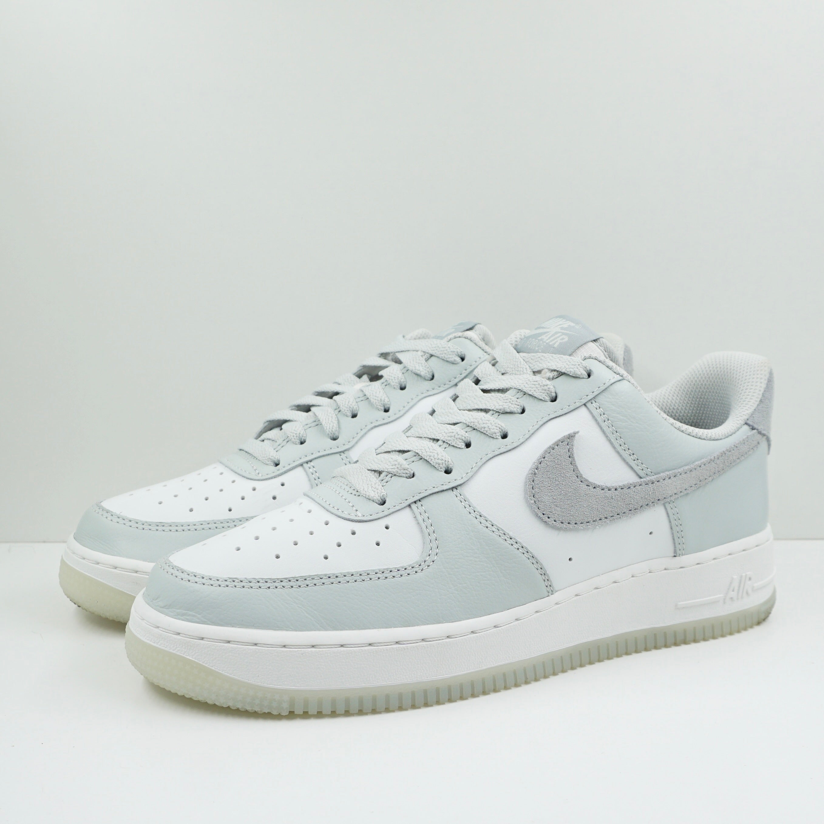 Nike Air Force 1 '07 Light Silver Pumice