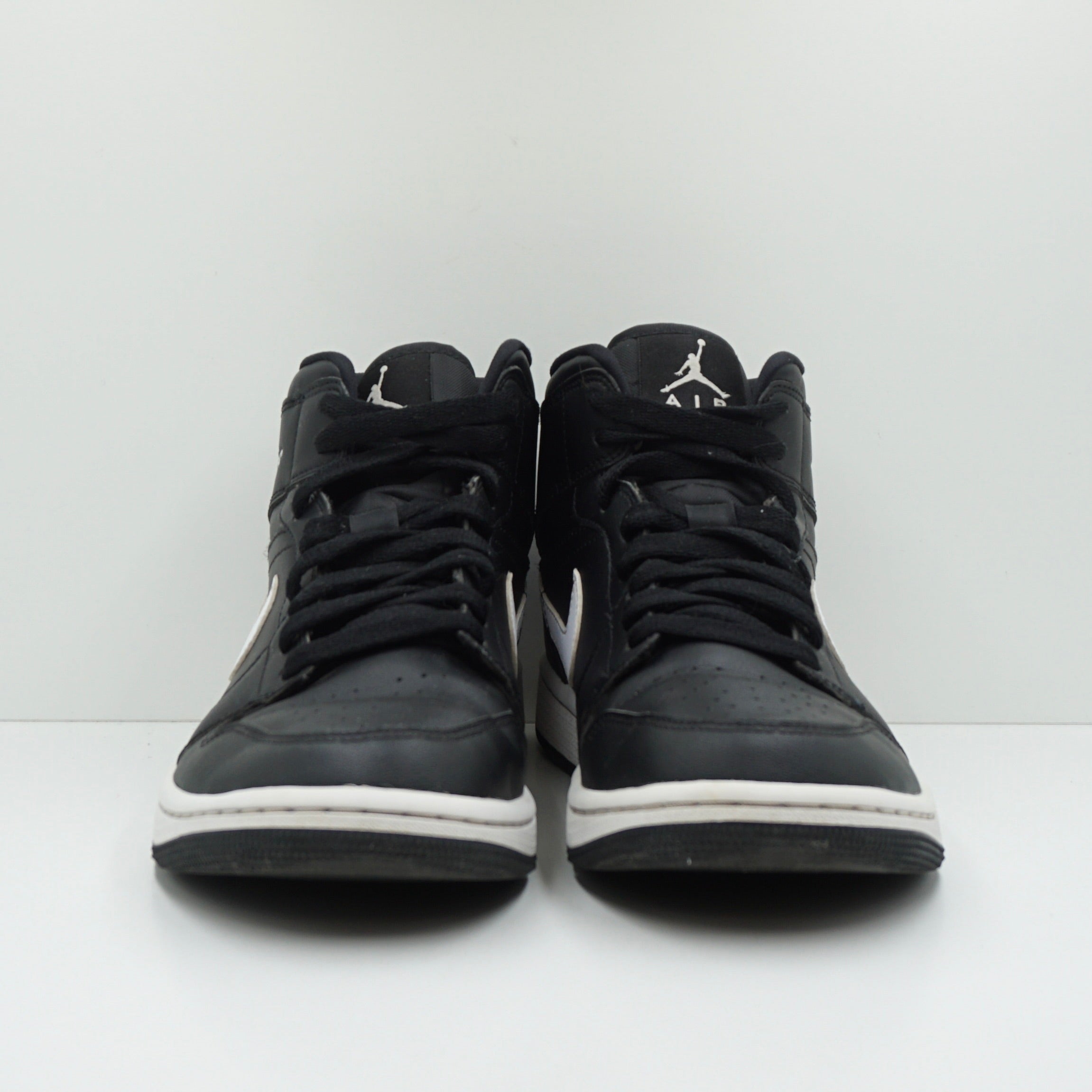 Jordan 1 Mid Black White (W)