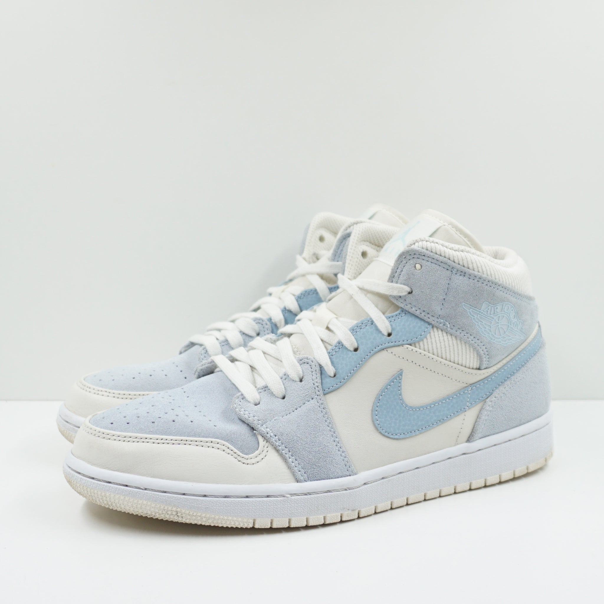 Jordan 1 Mid Mixed Textures Blue