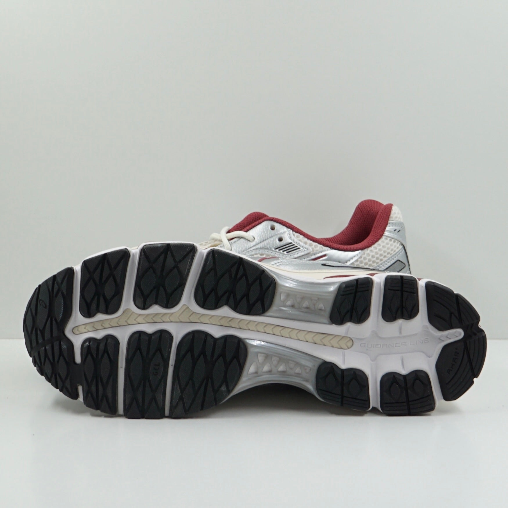 Asics Gel Kayano 12.1 Cream Pure Silver Photo Sample