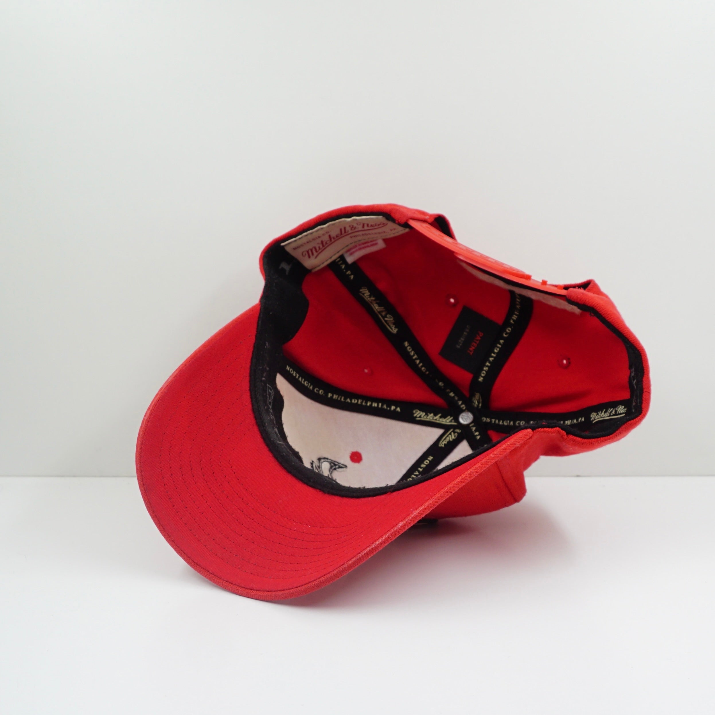 Mitchell & Ness Chicago Bulls Red Adjustable Cap