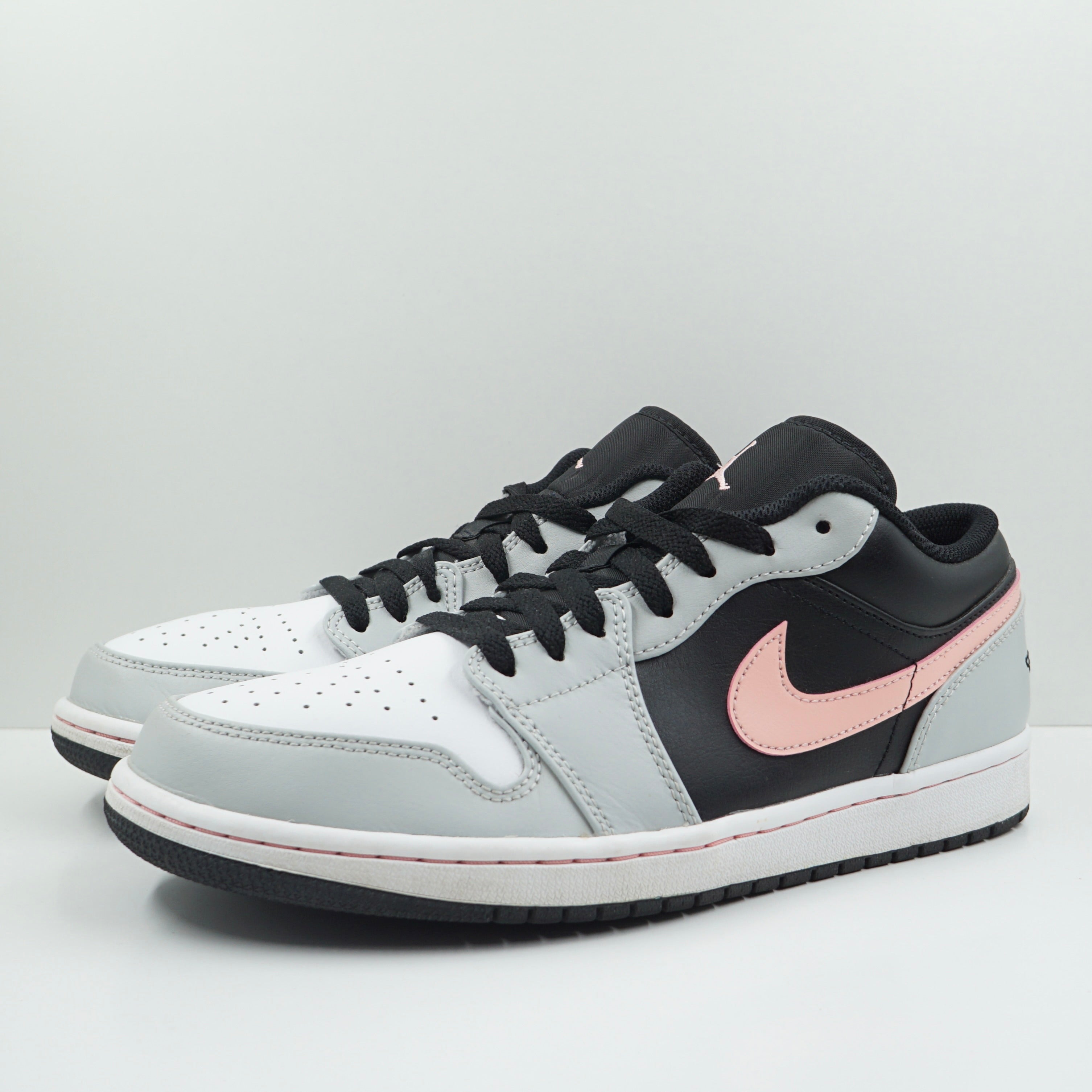 Jordan 1 Low Black Grey Pink