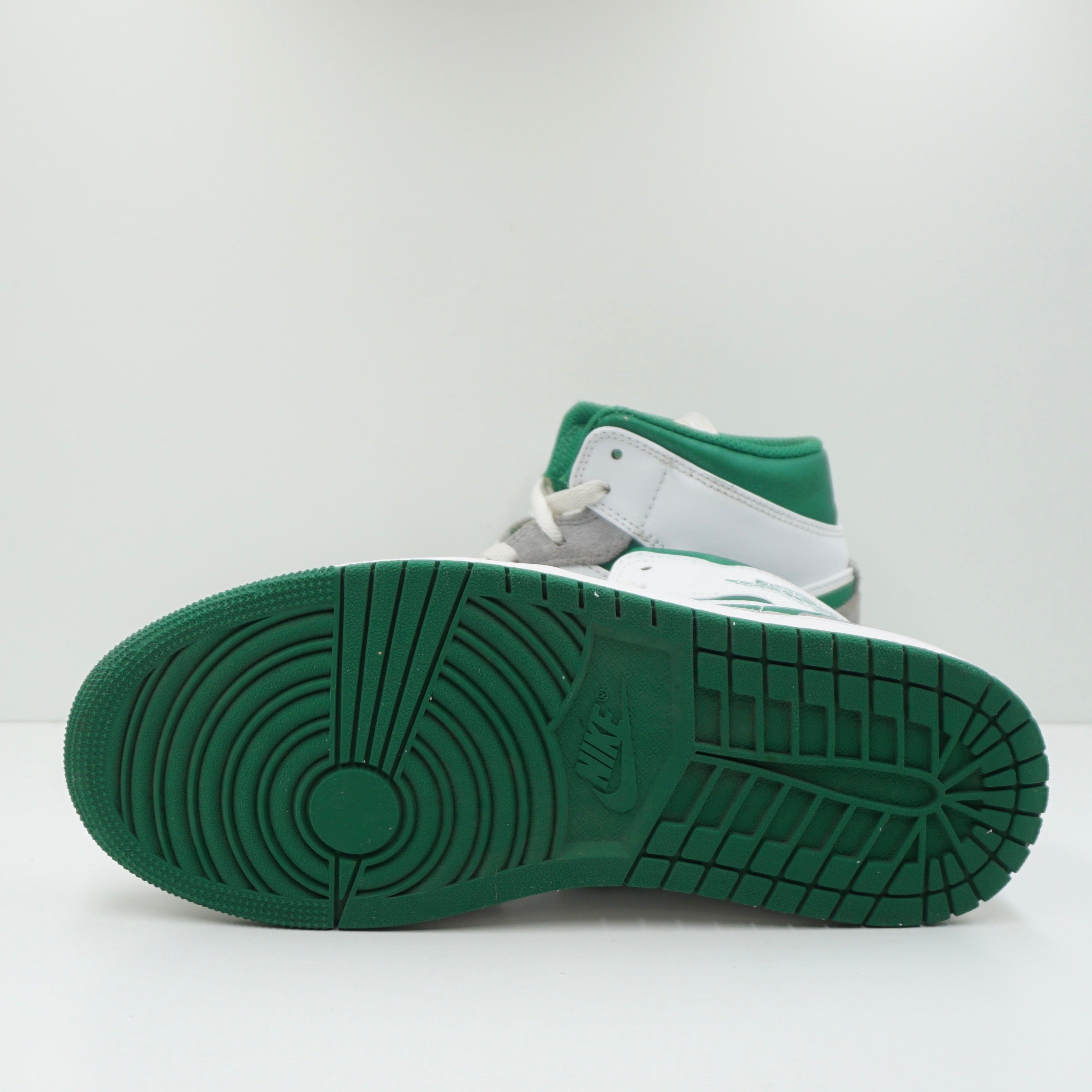 Jordan 1 Mid SE Grey Green