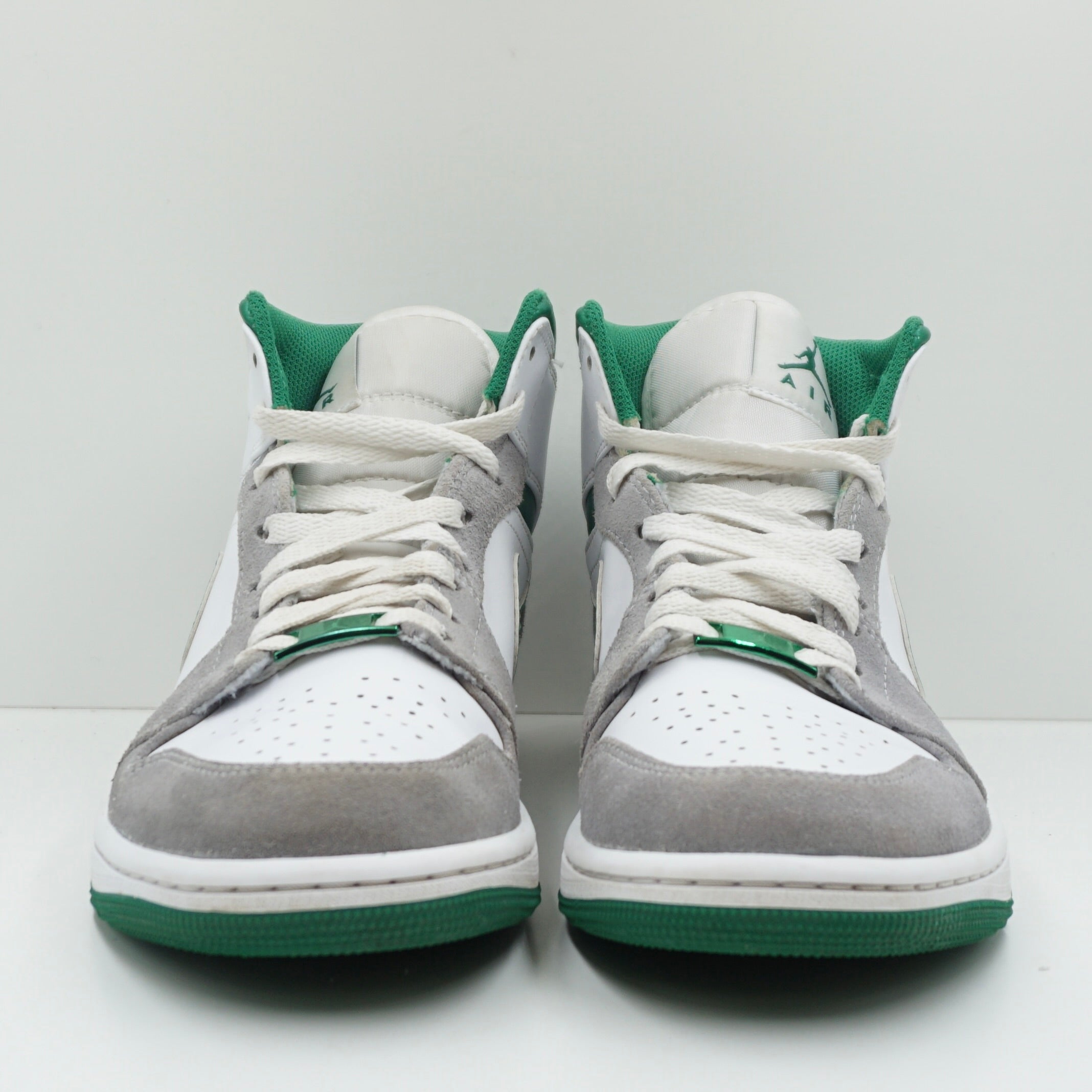 Jordan 1 Mid SE Grey Green