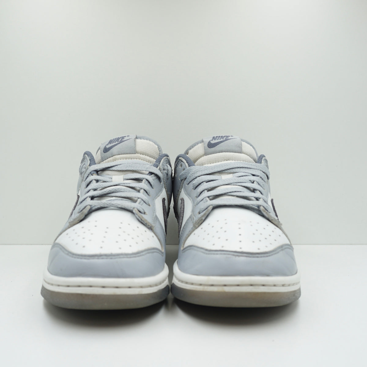 Nike Dunk Low SE Light Carbon
